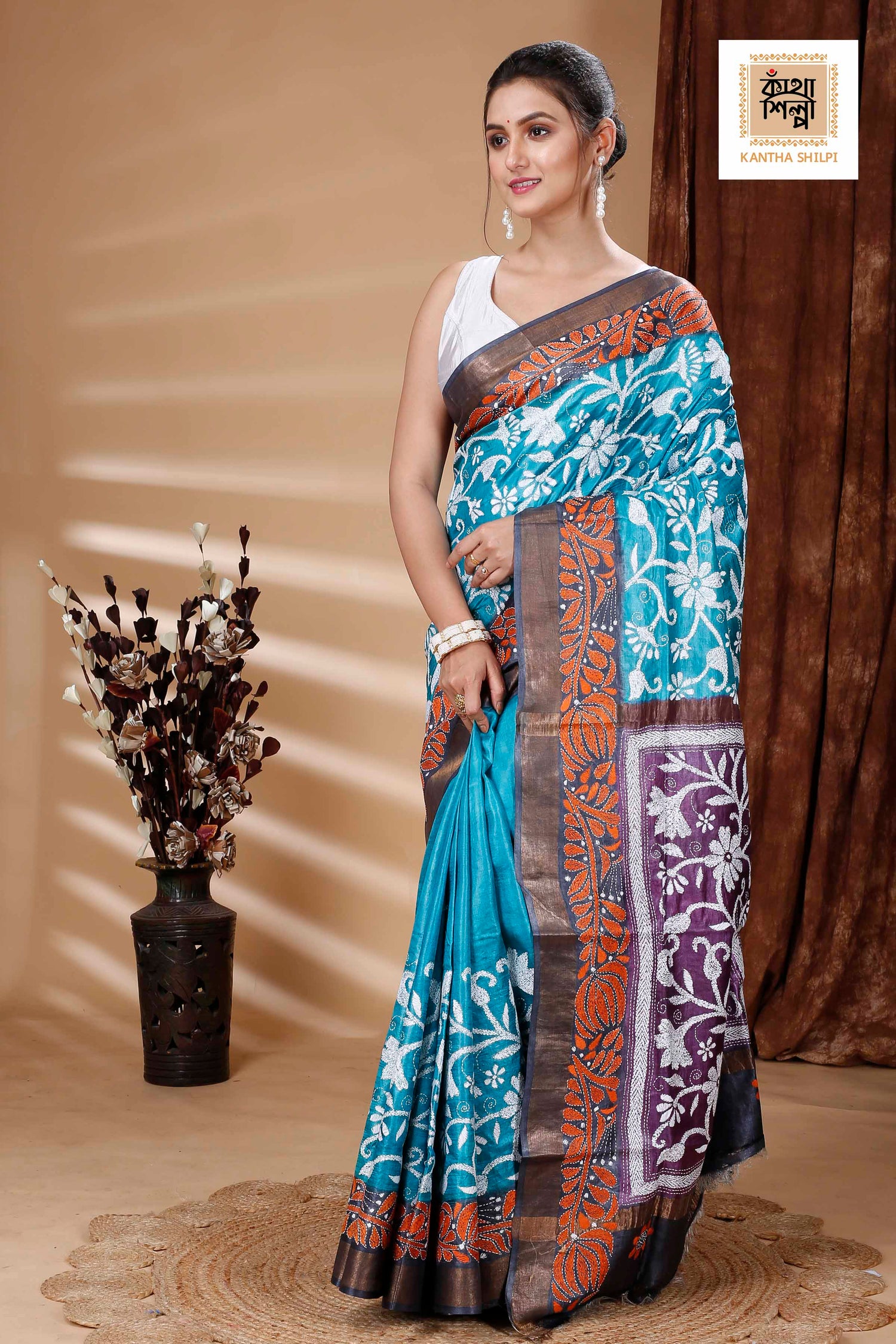 Zori Border Pure Dye Tussar Kantha Stitch Saree