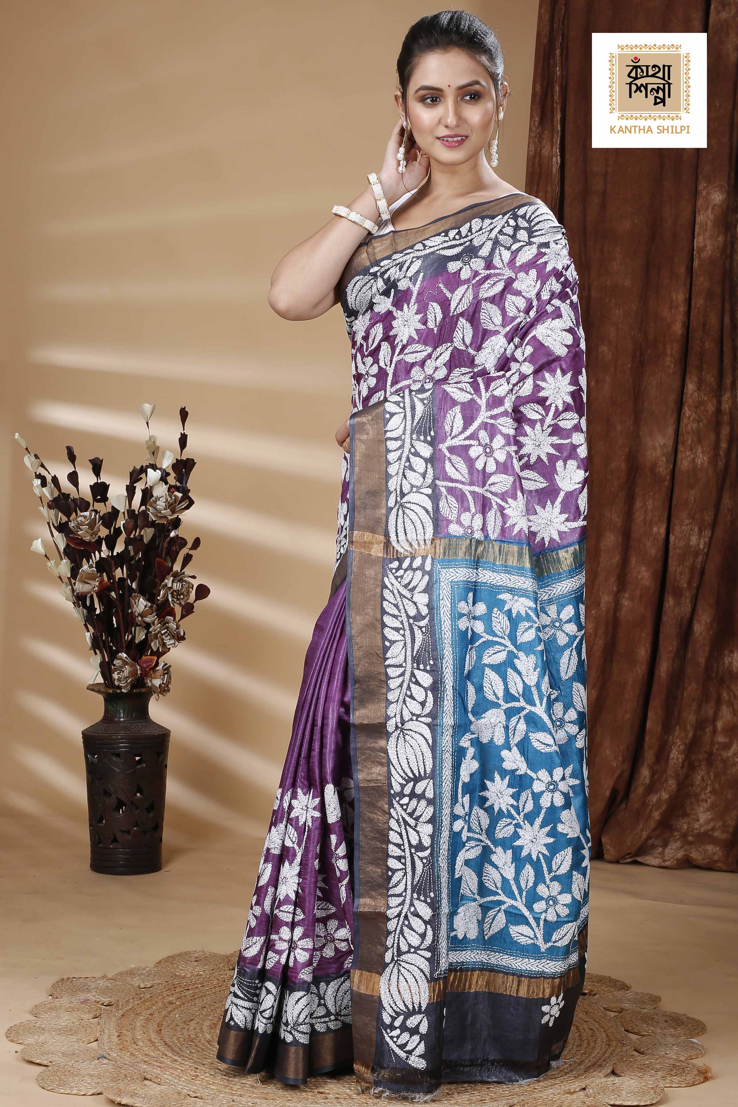 Zori Border Pure Dye Tussar Kantha Stitch Saree
