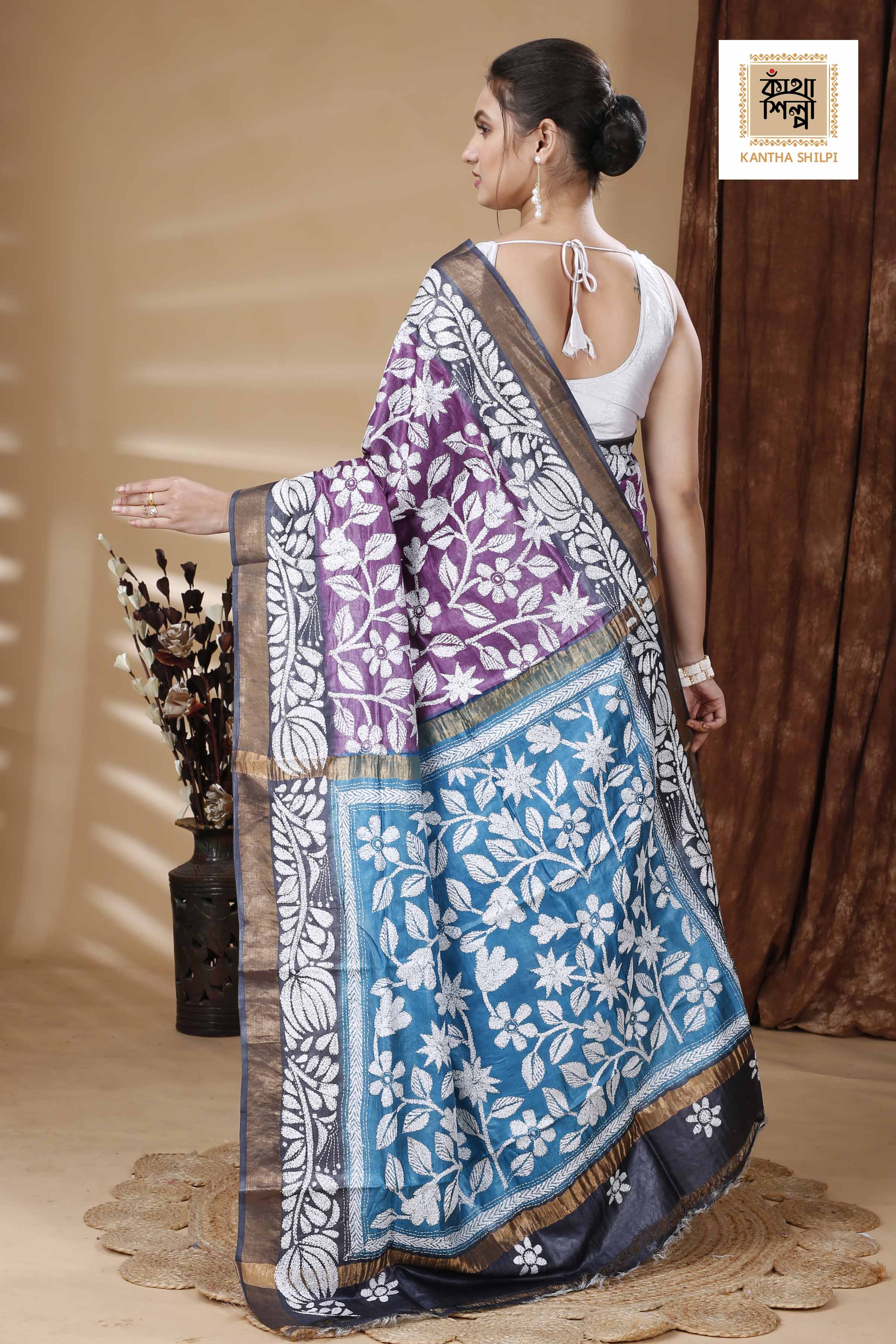 Zori Border Pure Dye Tussar Kantha Stitch Saree