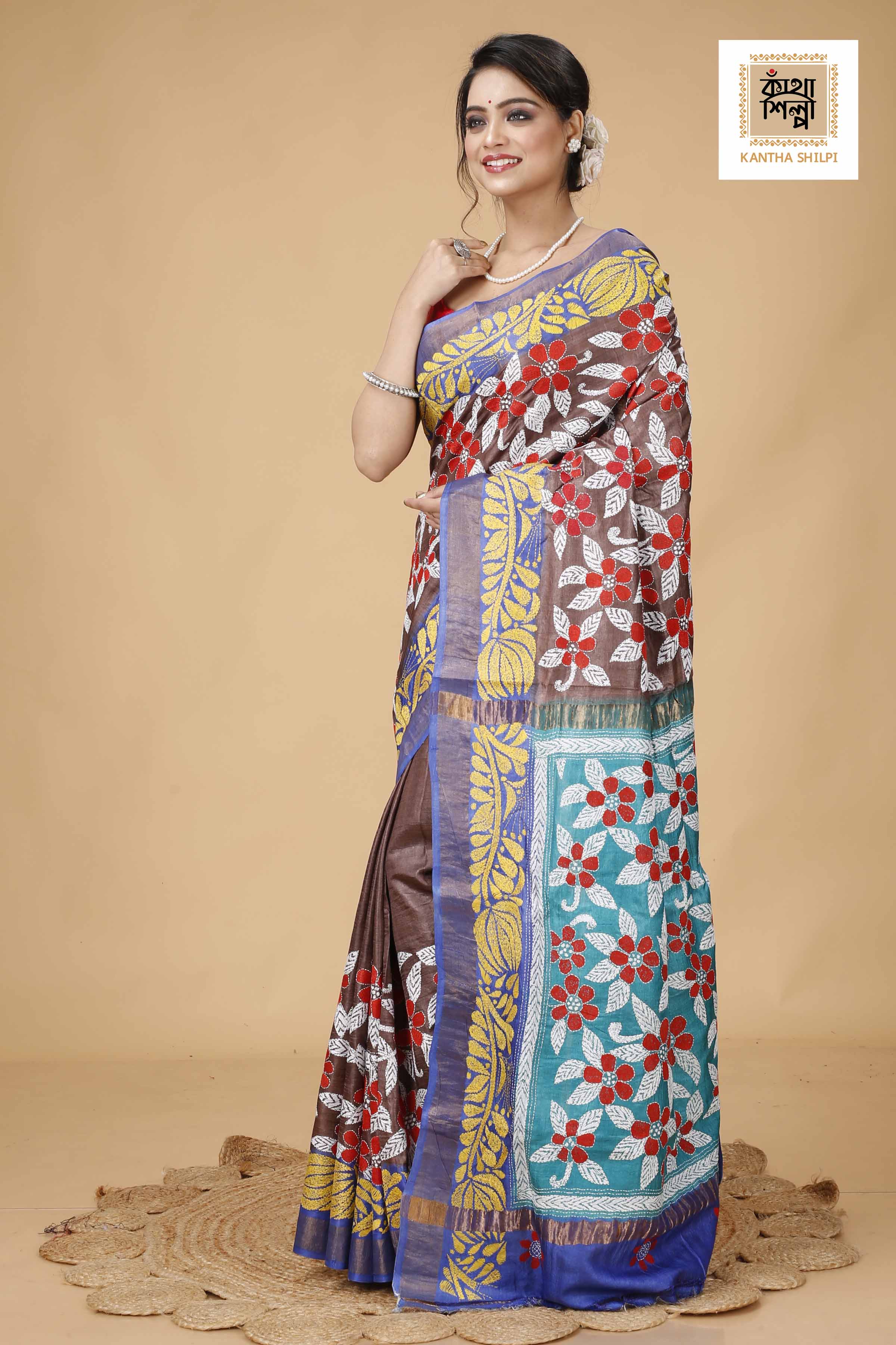 Zori Border Pure Dye Tussar Kantha Stitch Saree