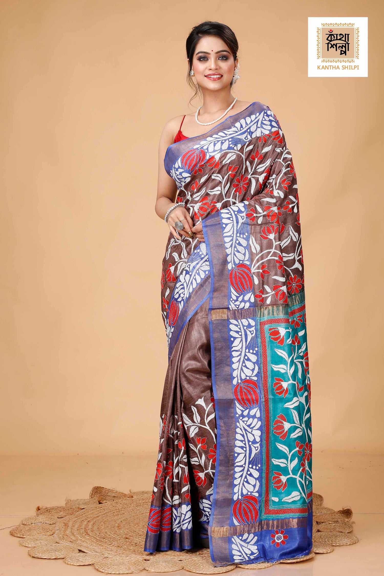 Zori Border Pure Dye Tussar Kantha Stitch Saree