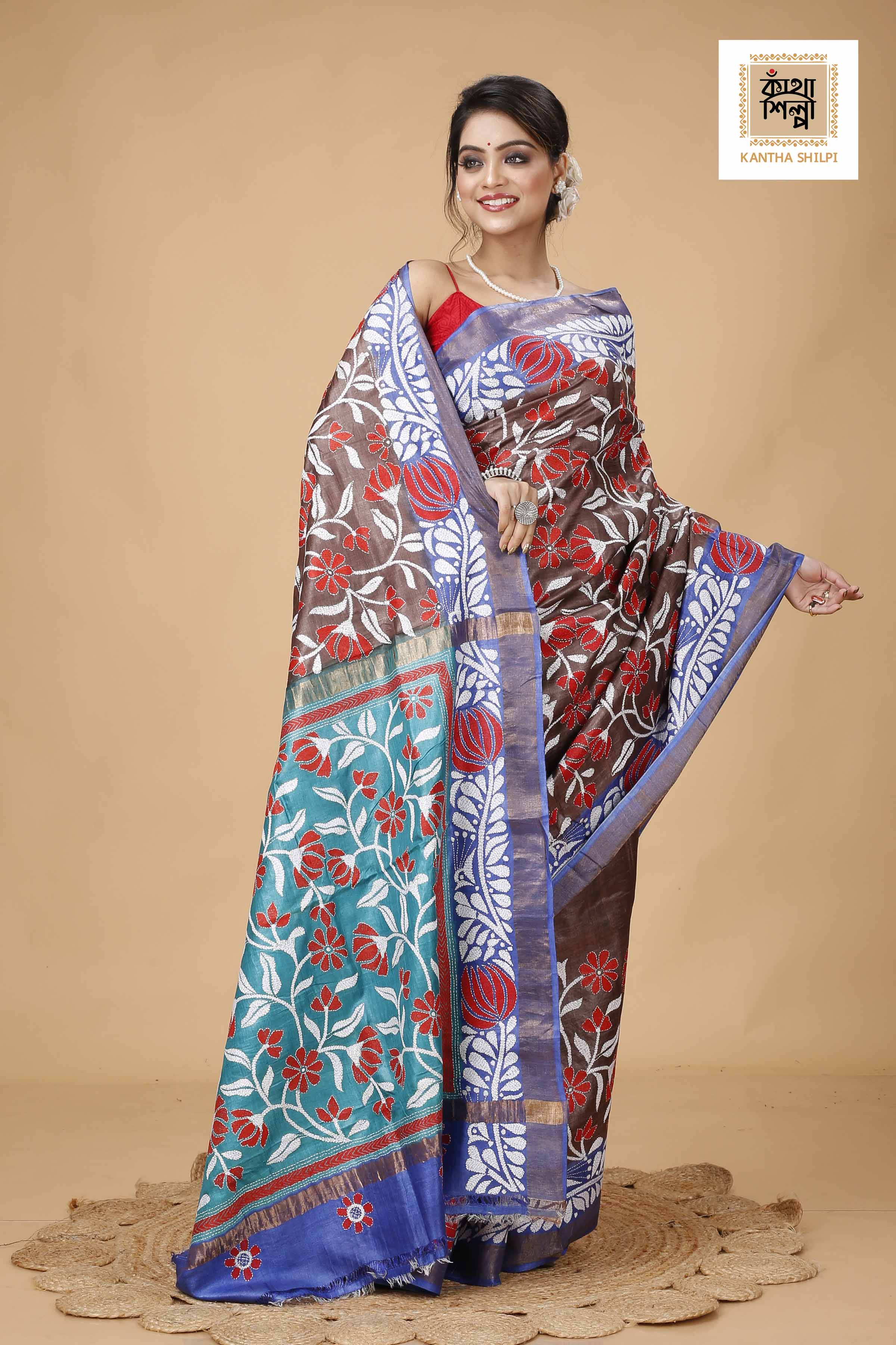 Zori Border Pure Dye Tussar Kantha Stitch Saree