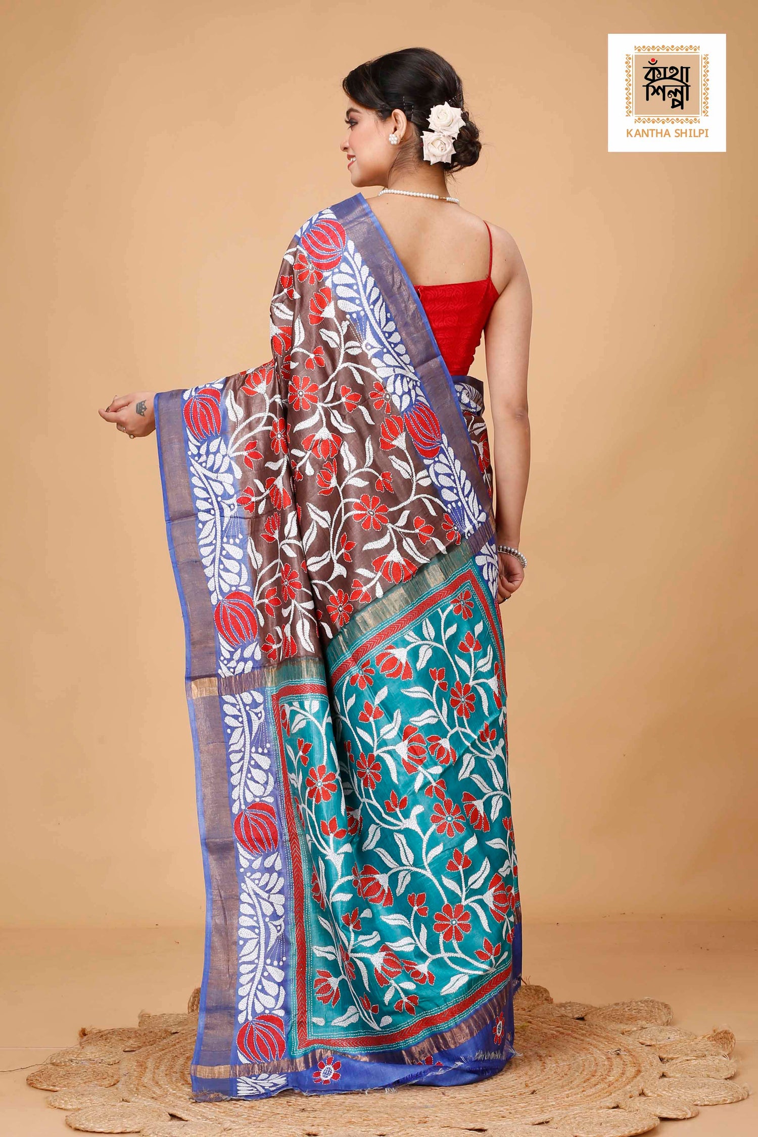Zori Border Pure Dye Tussar Kantha Stitch Saree
