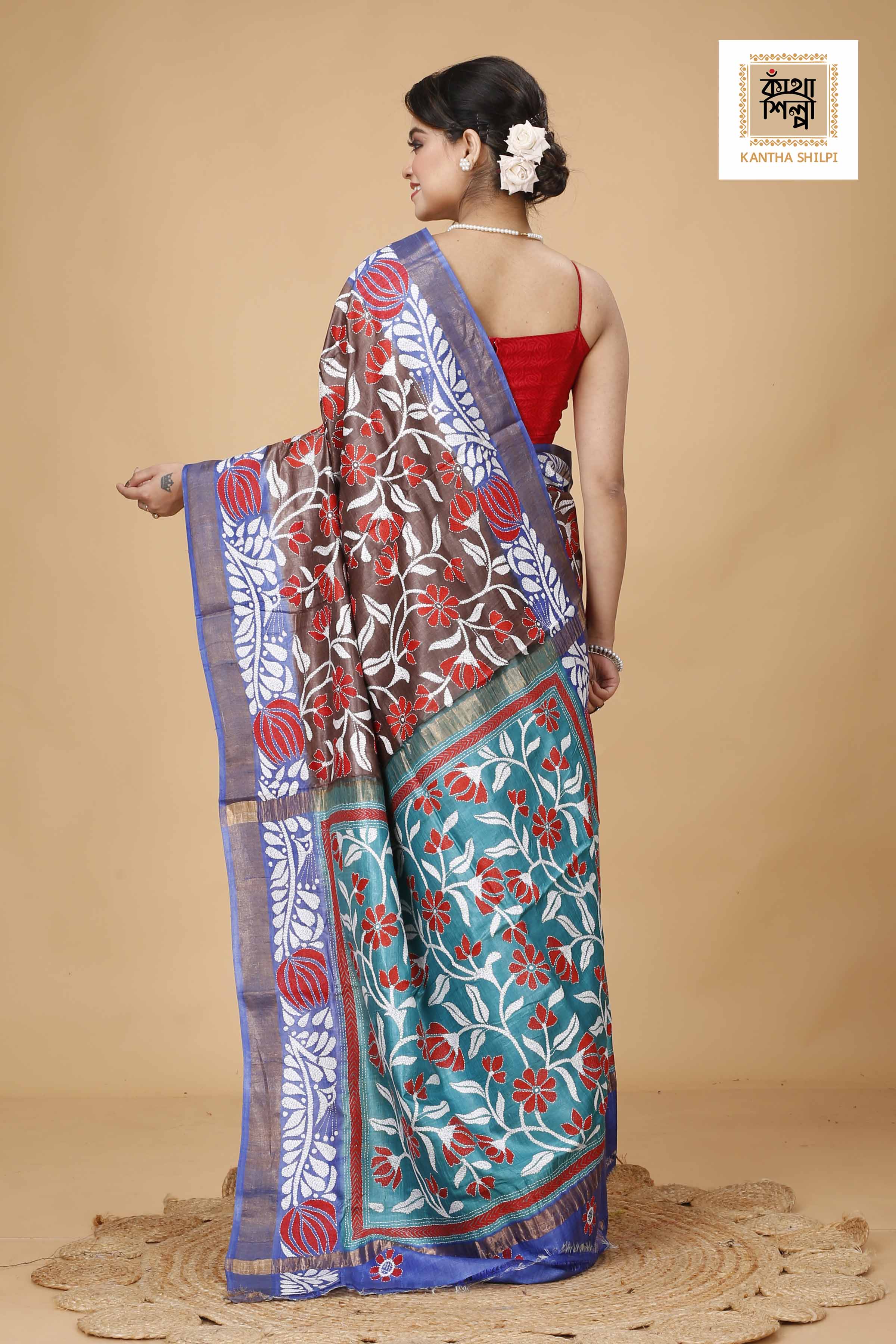Zori Border Pure Dye Tussar Kantha Stitch Saree