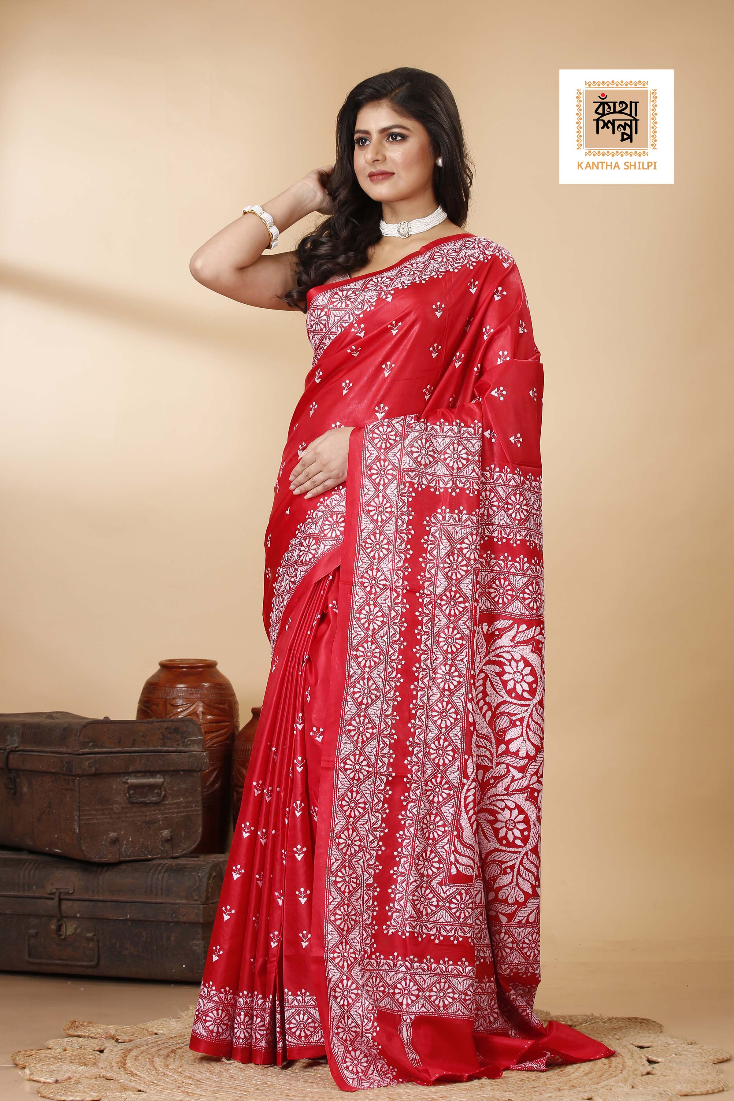 Red Pure Bangalore Silk White Color Thread Work Floral Kantha Stitch Saree