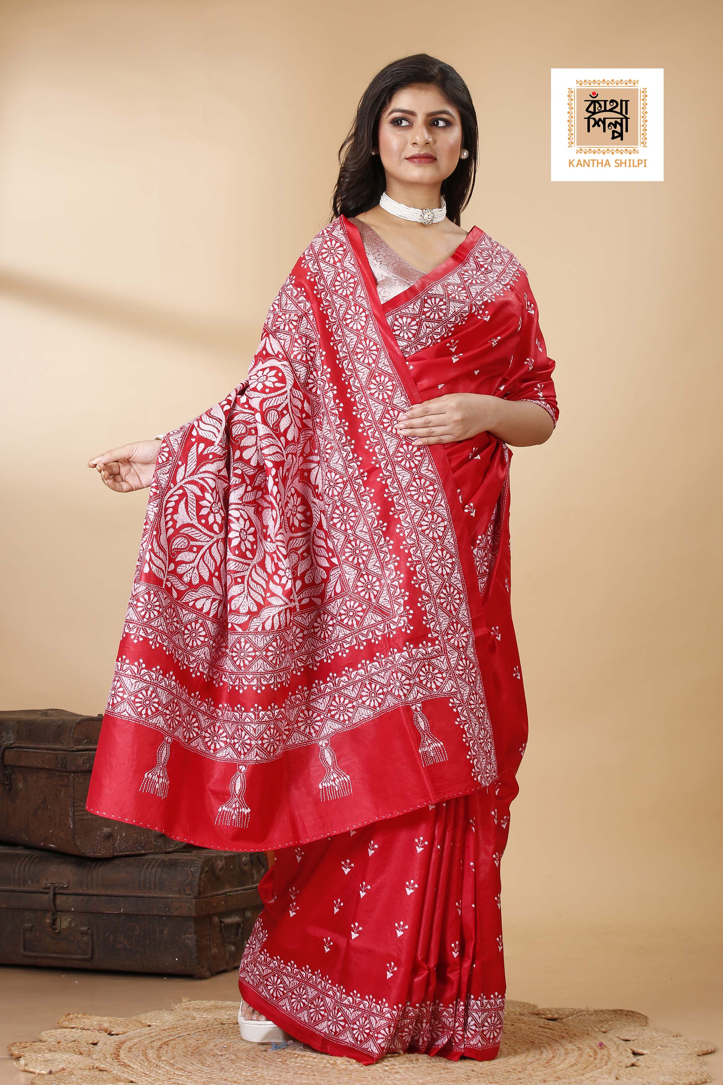 Red Pure Bangalore Silk White Color Thread Work Floral Kantha Stitch Saree