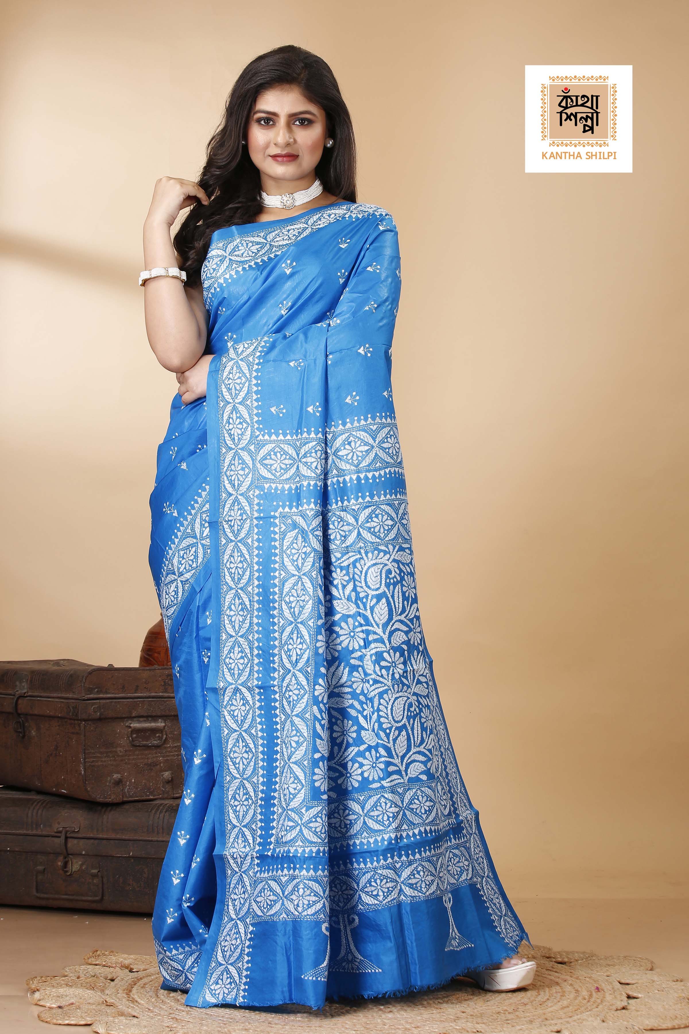 Pure Bangalore Silk White Color Thread Work Floral Design Kantha Stitch Saree