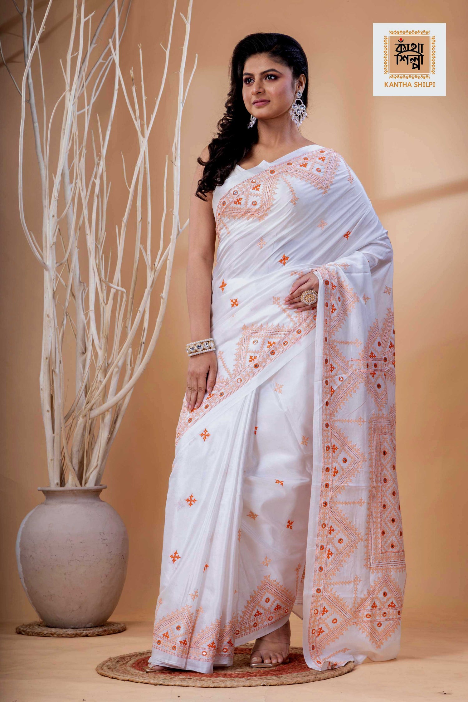 White Bangalore Silk Beige Thread Work Gujrati Stitch Saree