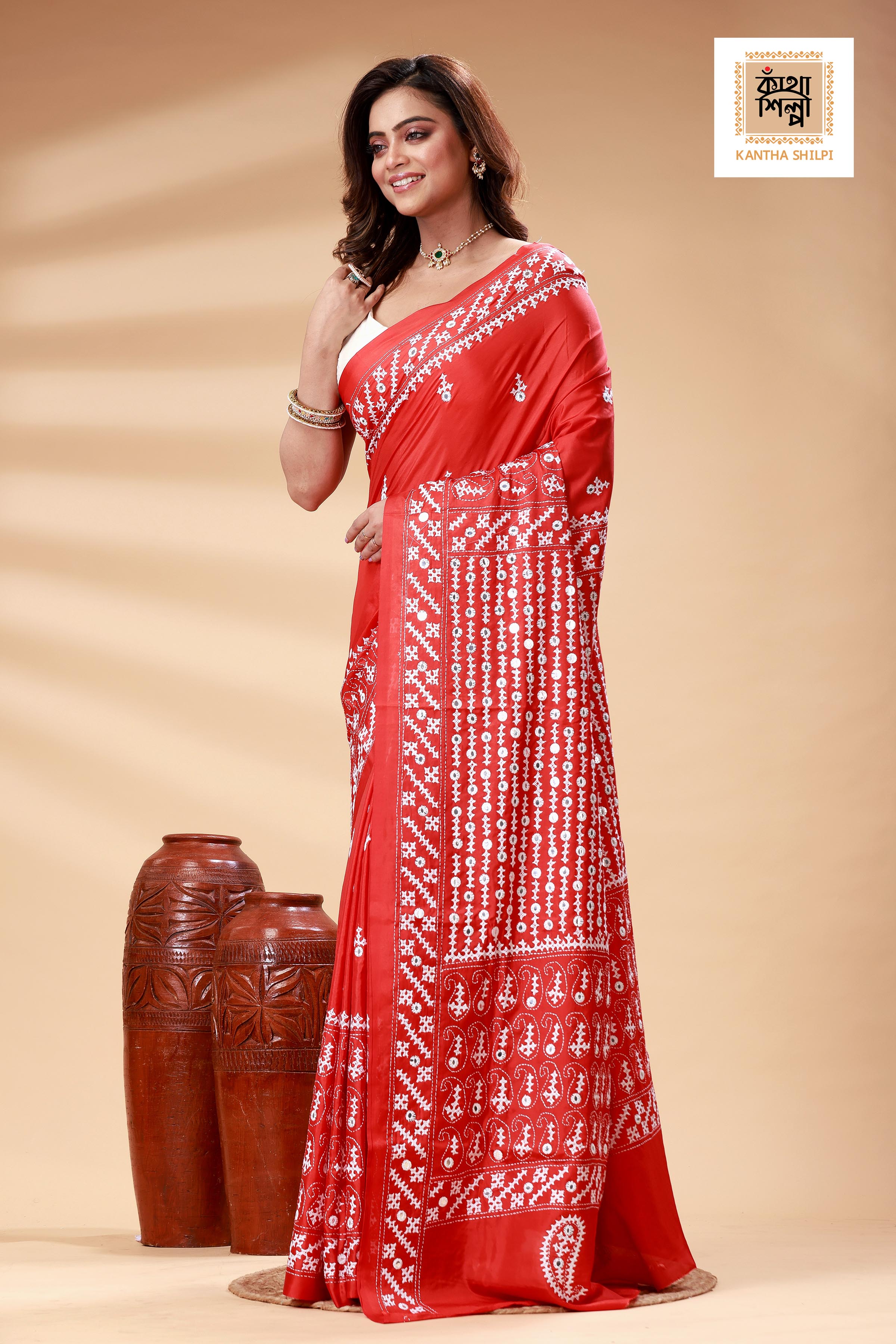 Red Bangalore Silk White color Thread Work Gujrati Stitch Saree