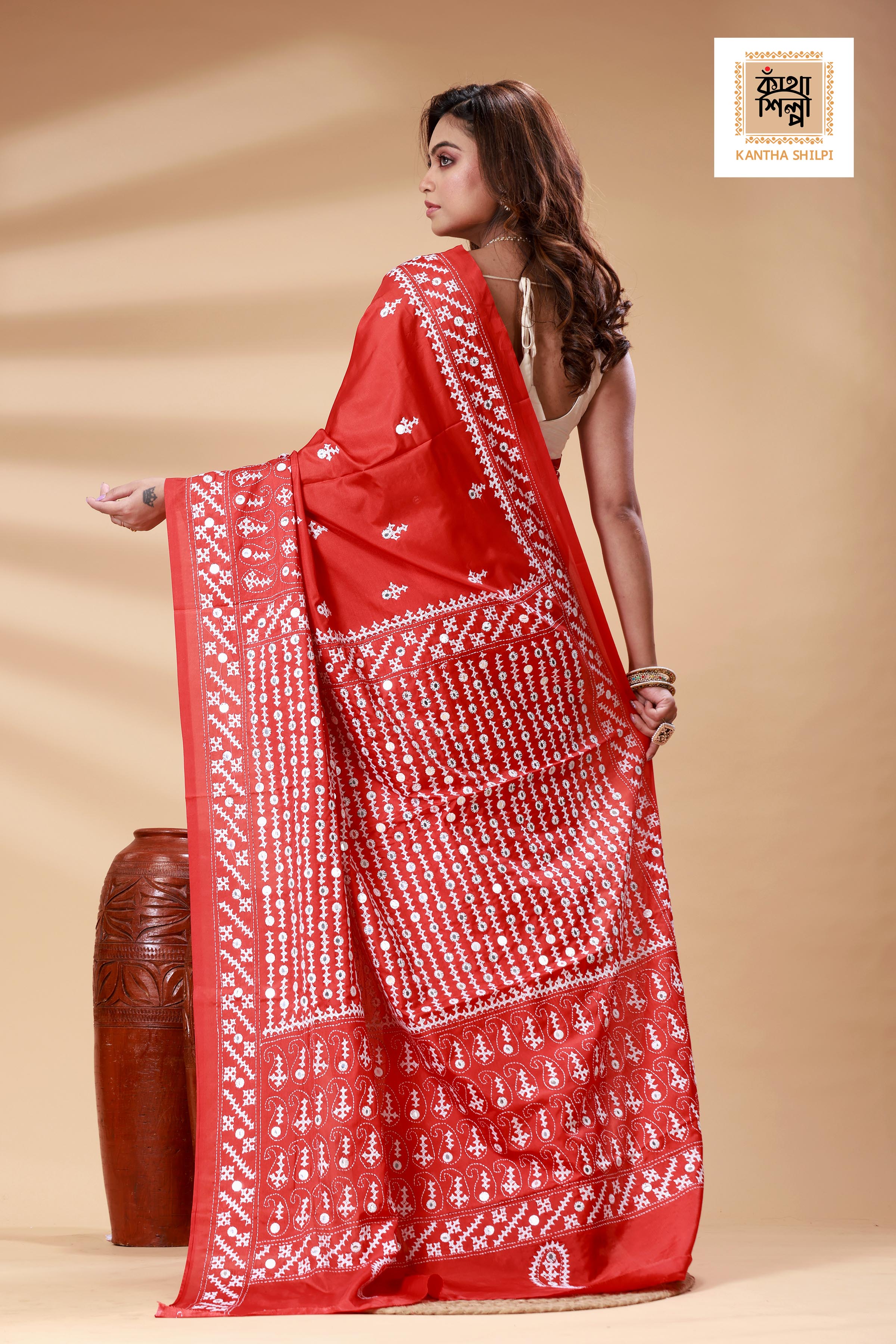 Red Bangalore Silk White color Thread Work Gujrati Stitch Saree