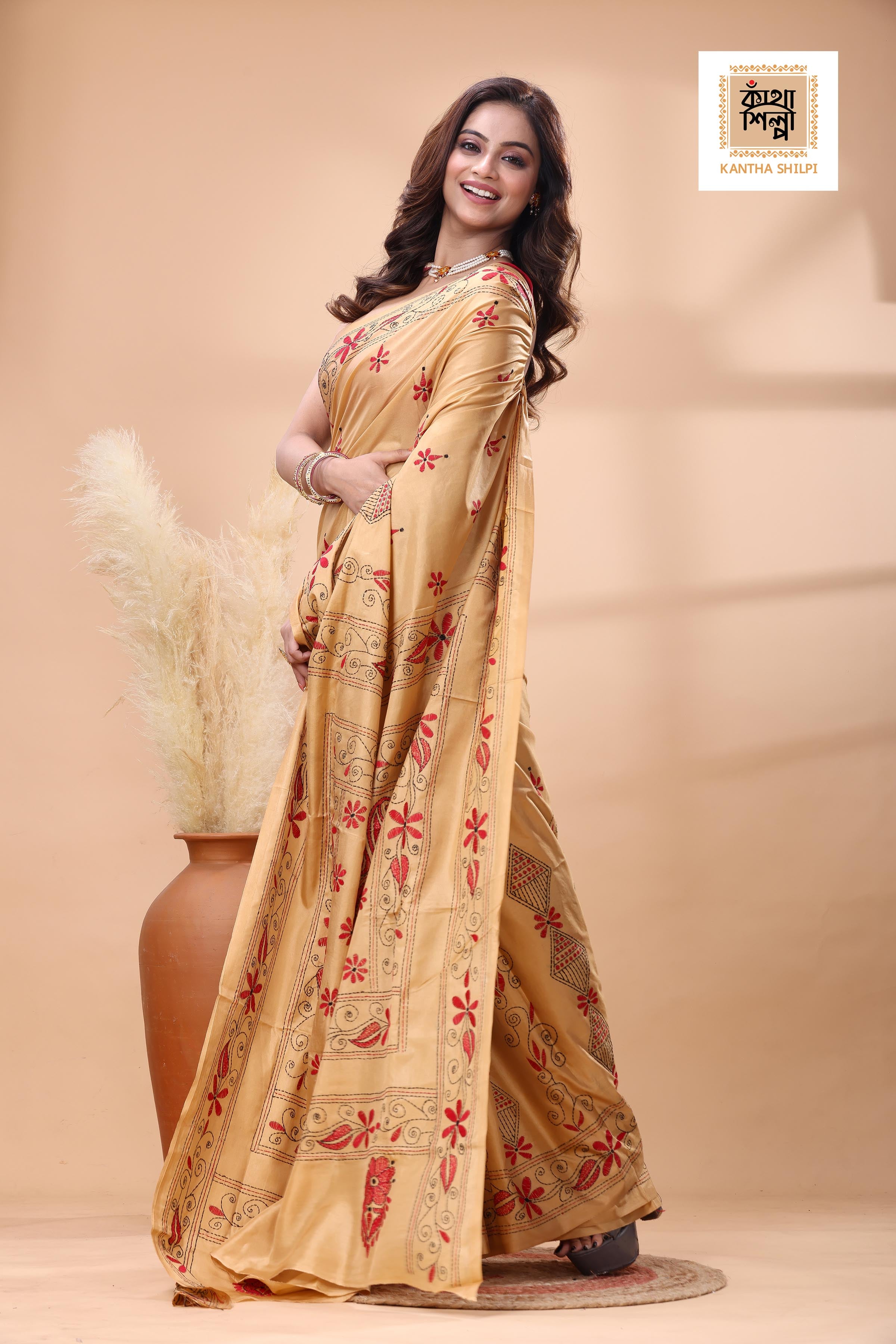 Beige Color Bangalore Silk Red-Black Color Thread Work Kantha Stitch Saree