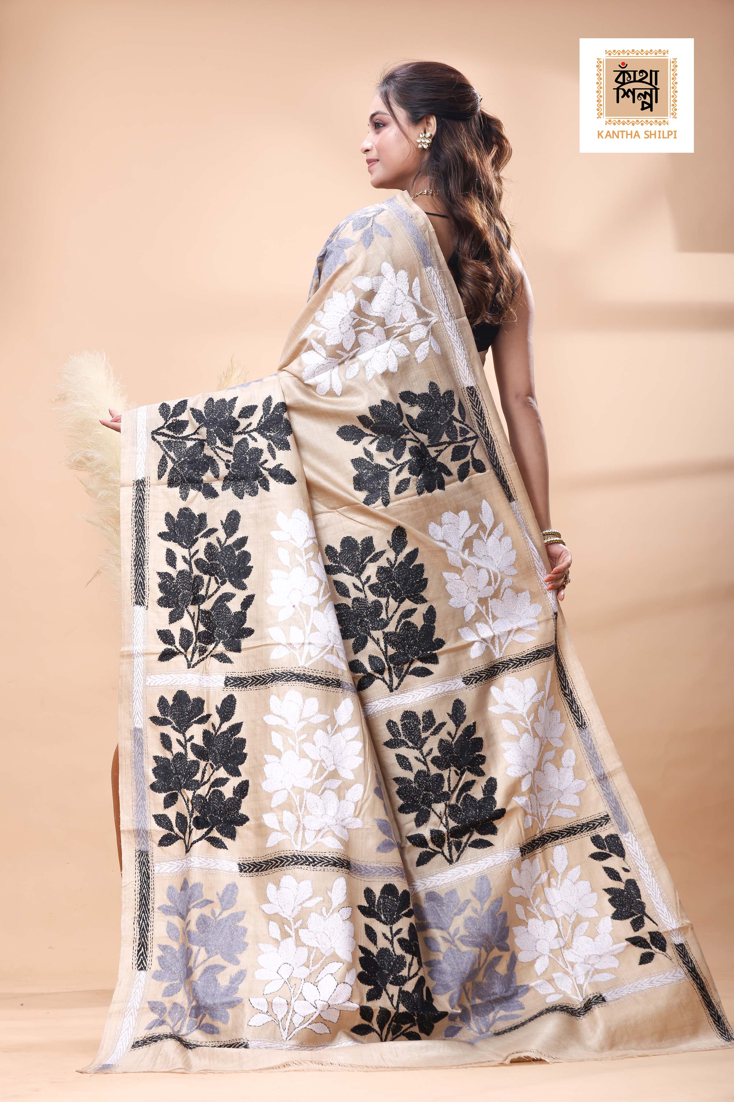 Pure Gachi Tussar Black White Color Thread Work Kantha Stitch Saree