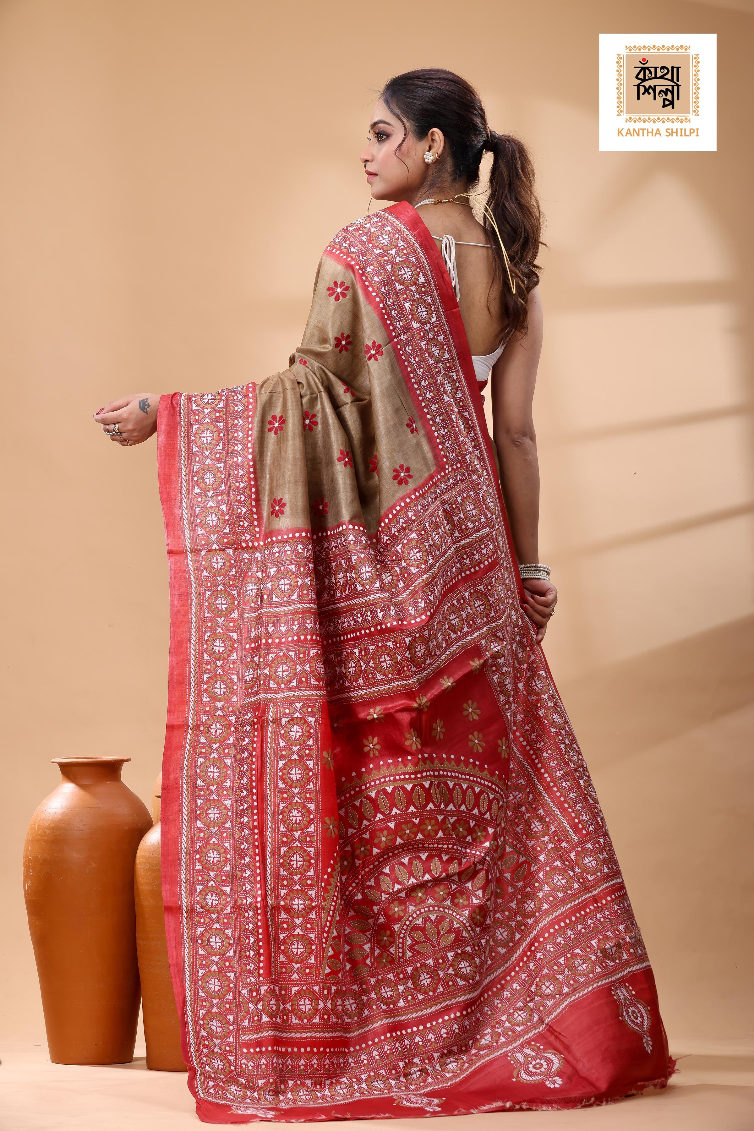 Pure Dye Gachi Tussar White Beige Color Thread Work Kantha Stitch Saree