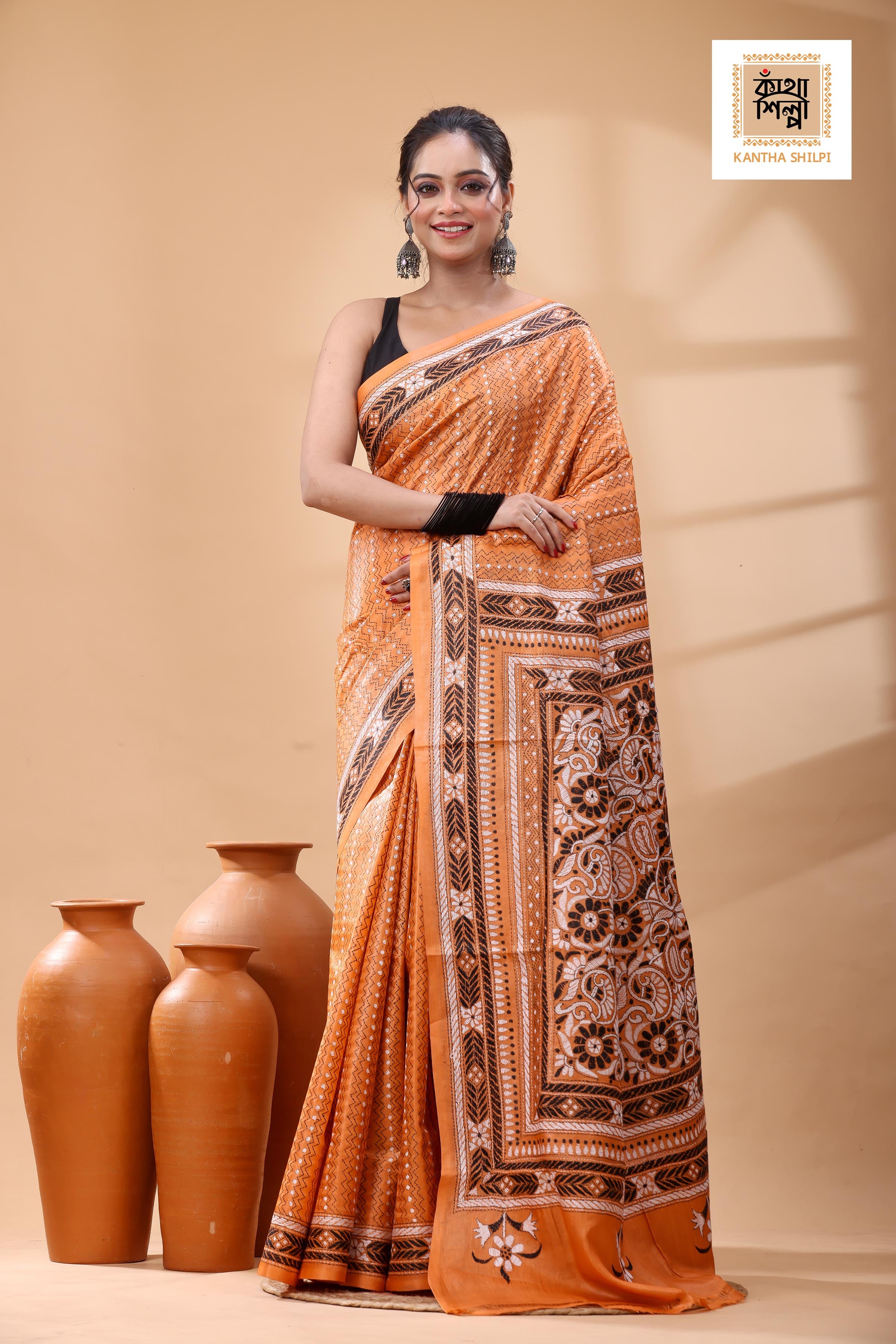 Pure Dye Gachi Tussar Black-White Color Thread Work Kantha Stitch Saree