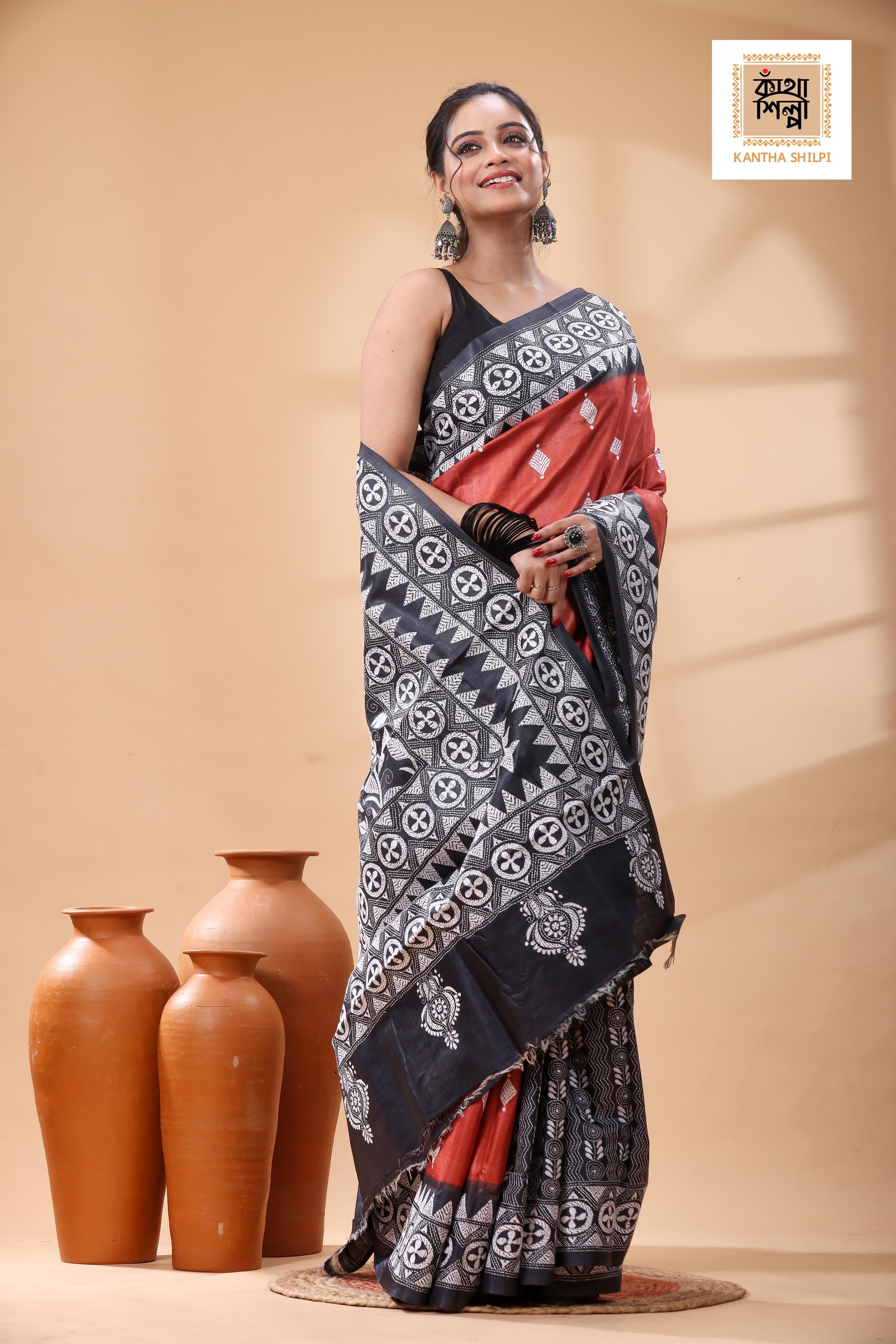 Pure Dye Gachi Tussar White Color Thread Work Kantha Stitch Saree