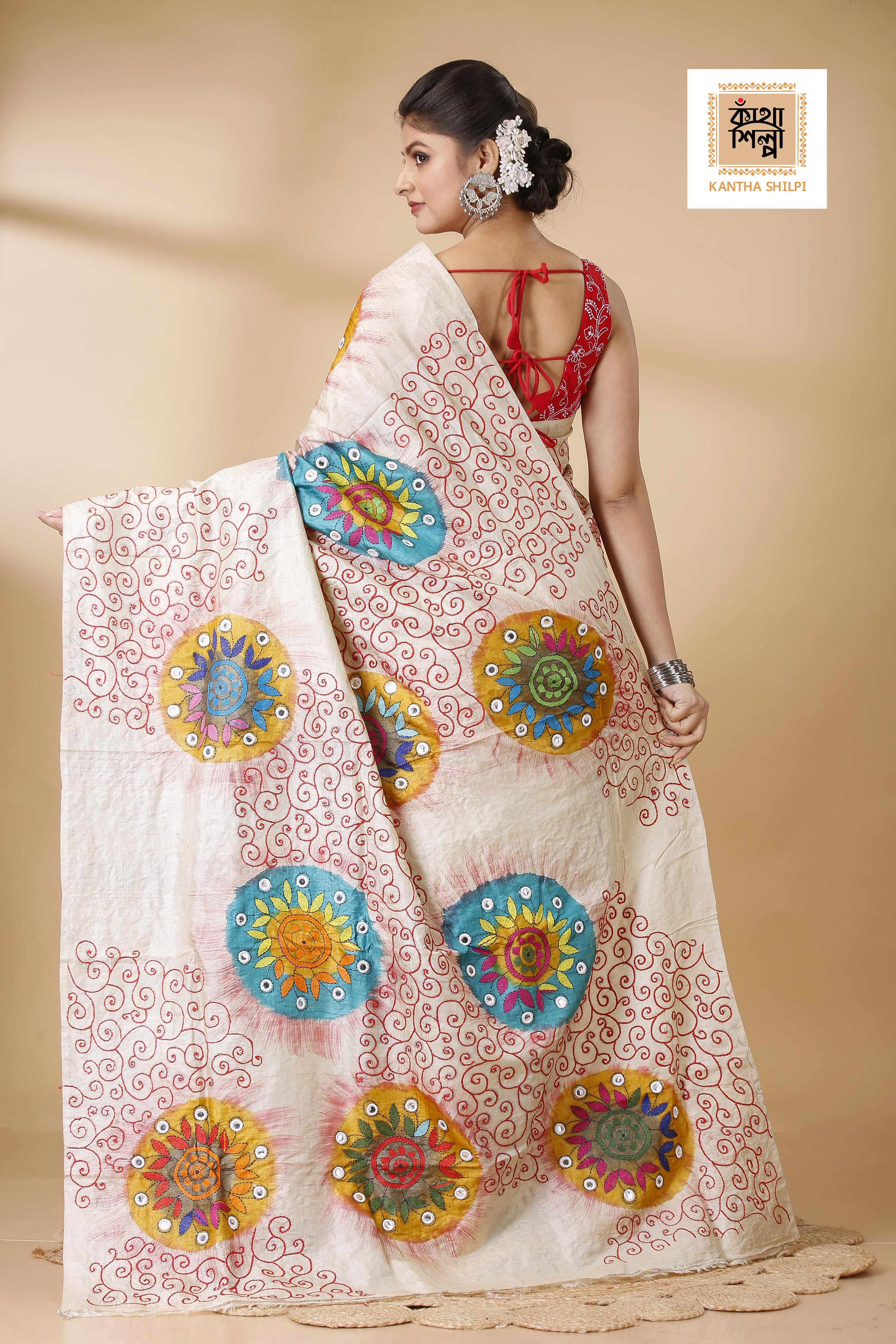 Gachi Tussar Multicolor Thread Work Abstract Line and Flower Motif Kantha Stitch Saree