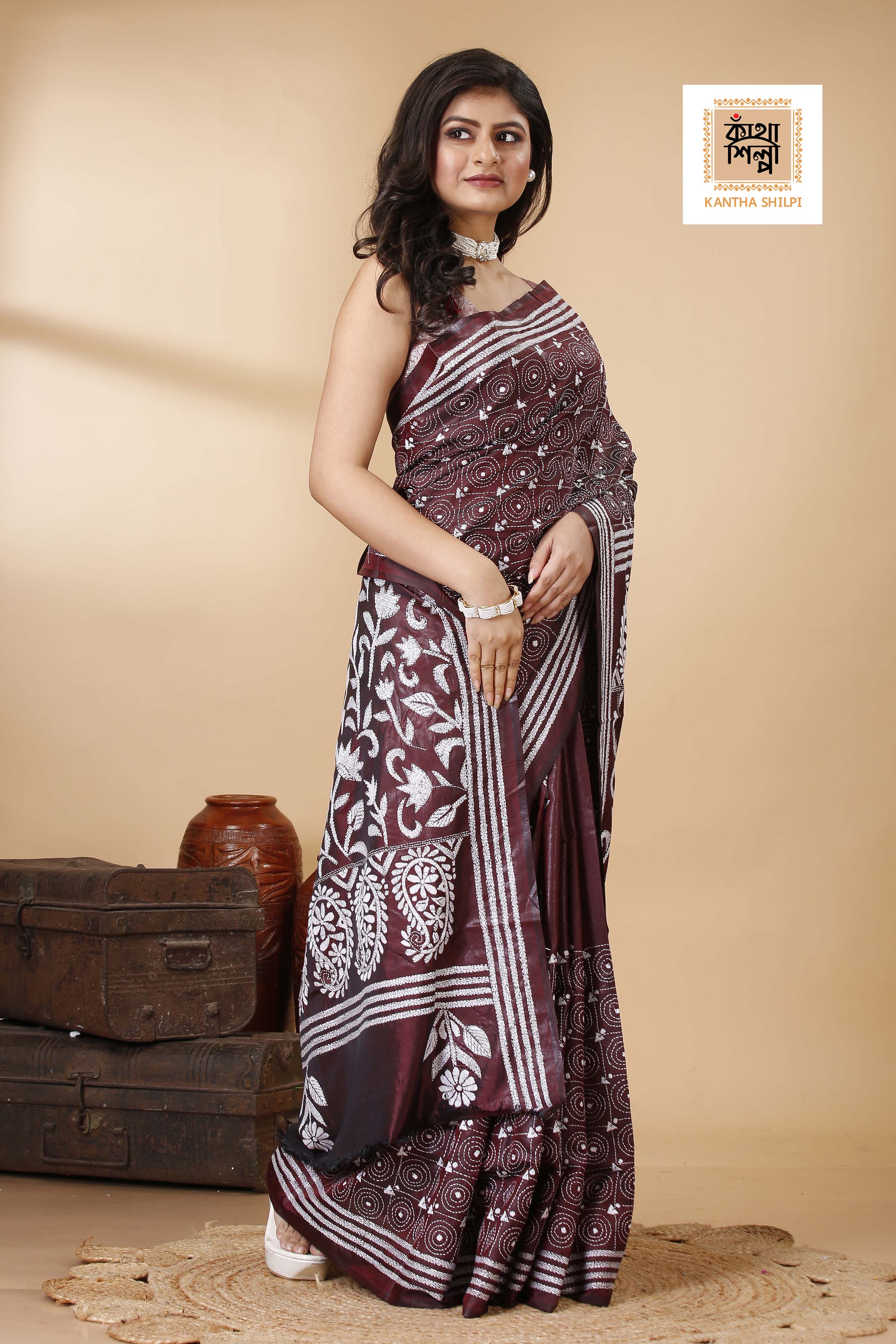 Bangalore Silk White Thread Work Floral Motif Kantha Stitch Saree