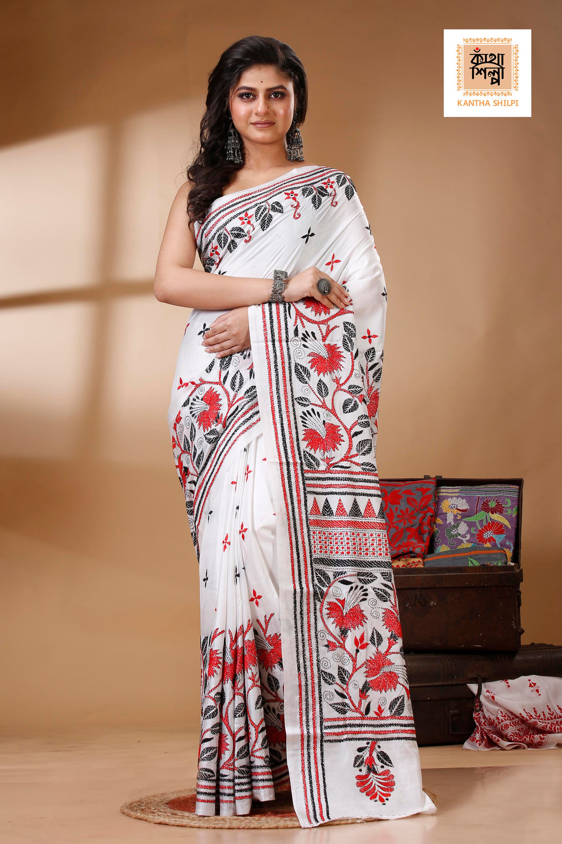 White Color Bangalore Silk Red &amp; Black Thread Work Kantha Stitch Saree