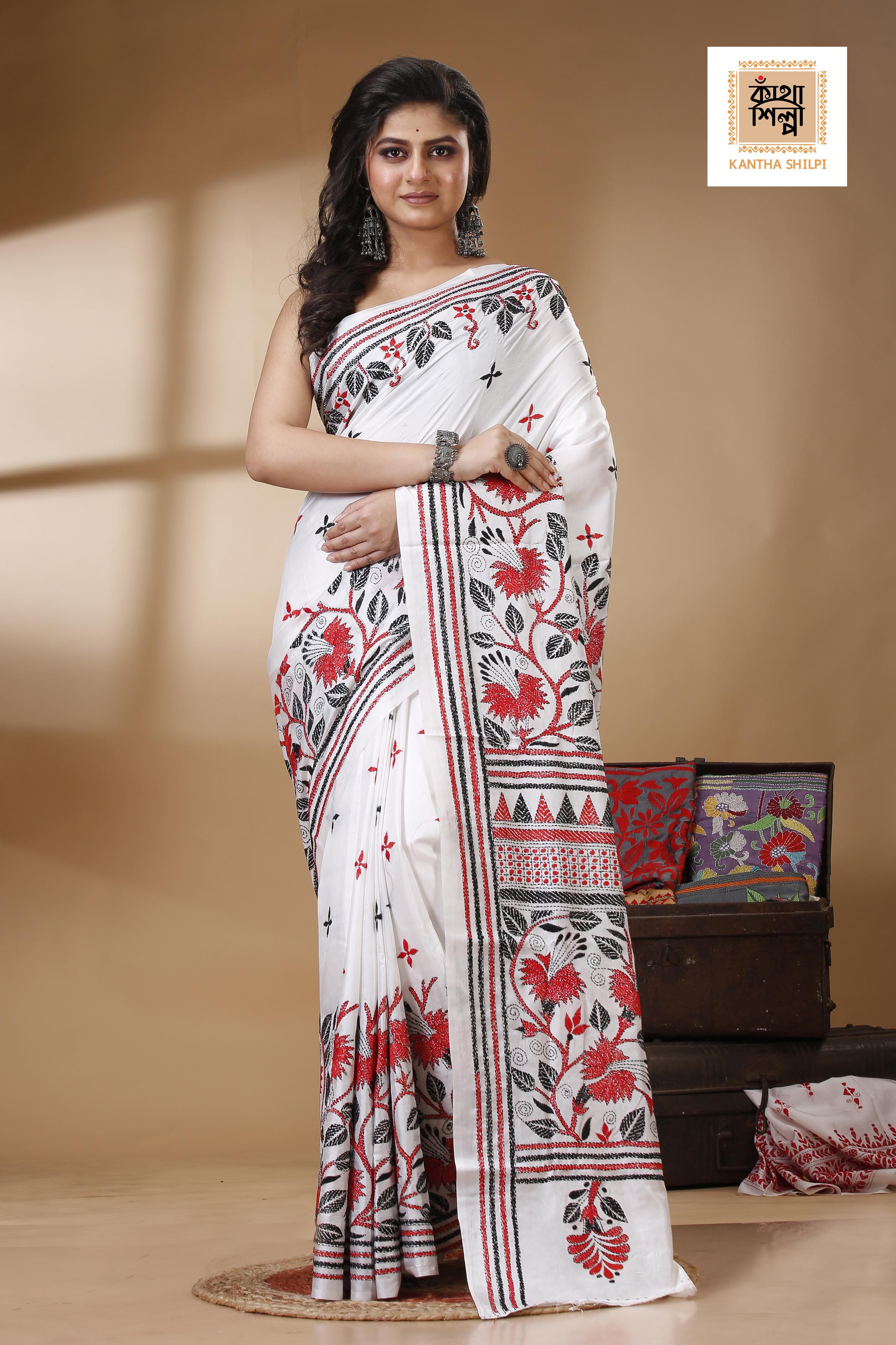 White Color Bangalore Silk Red &amp; Black Thread Work Kantha Stitch Saree