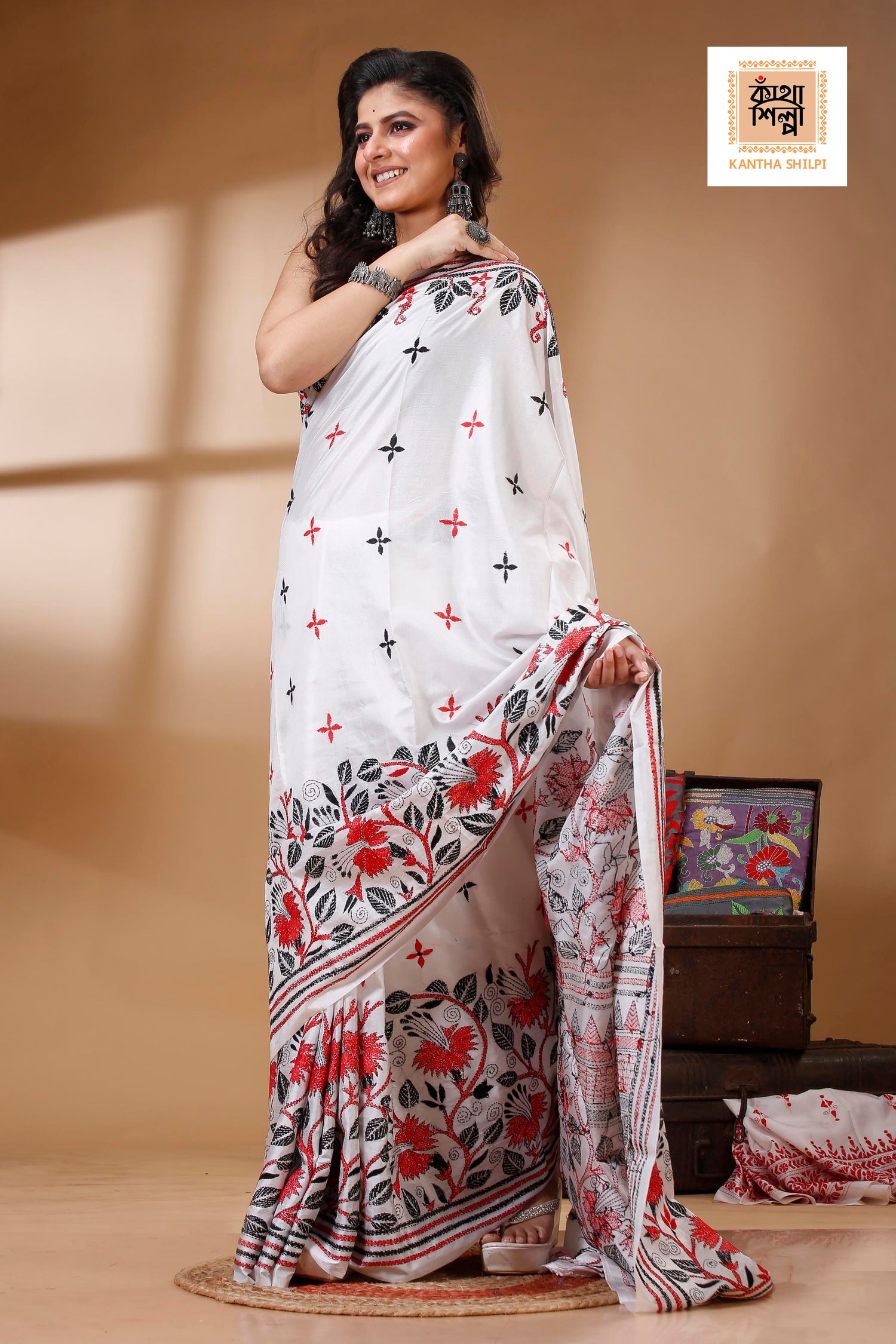 White Color Bangalore Silk Red &amp; Black Thread Work Kantha Stitch Saree