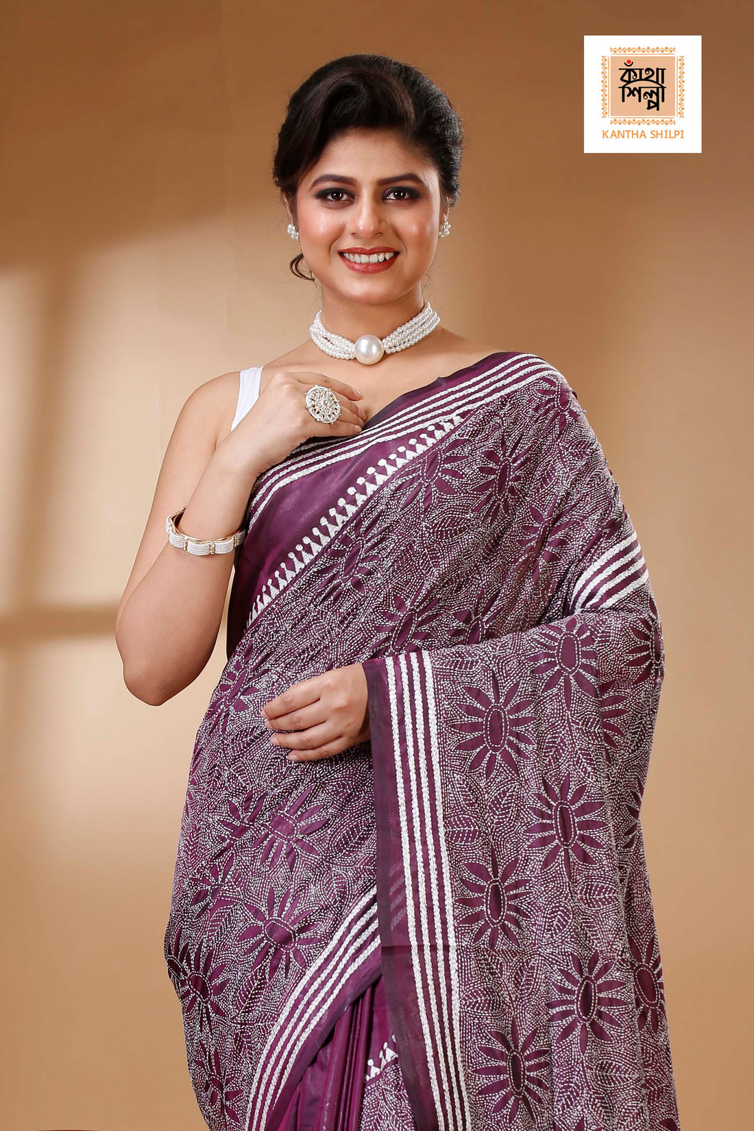 Wine Color Bangalore Silk White color Thread Revers Work Kantha Stitch Saree