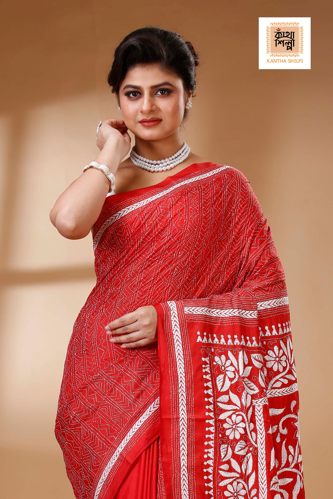 Red Color Bangalore Silk White color Thread Work Kantha Stitch Saree