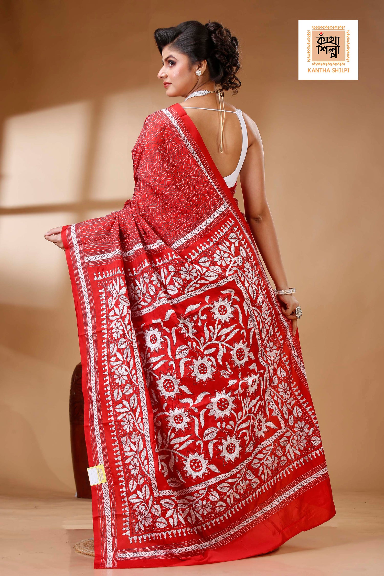Red Color Bangalore Silk White color Thread Work Kantha Stitch Saree