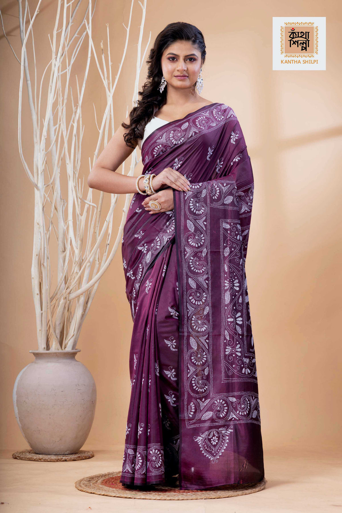Magenta Color Bangalore Silk White Color Thread Work Kantha Stitch Saree