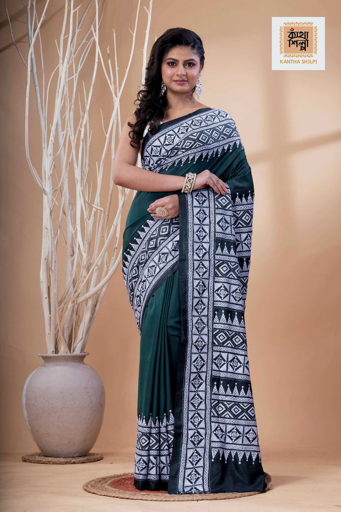 Green Color Bangalore Silk White Color Thread Work Kantha Stitch Saree