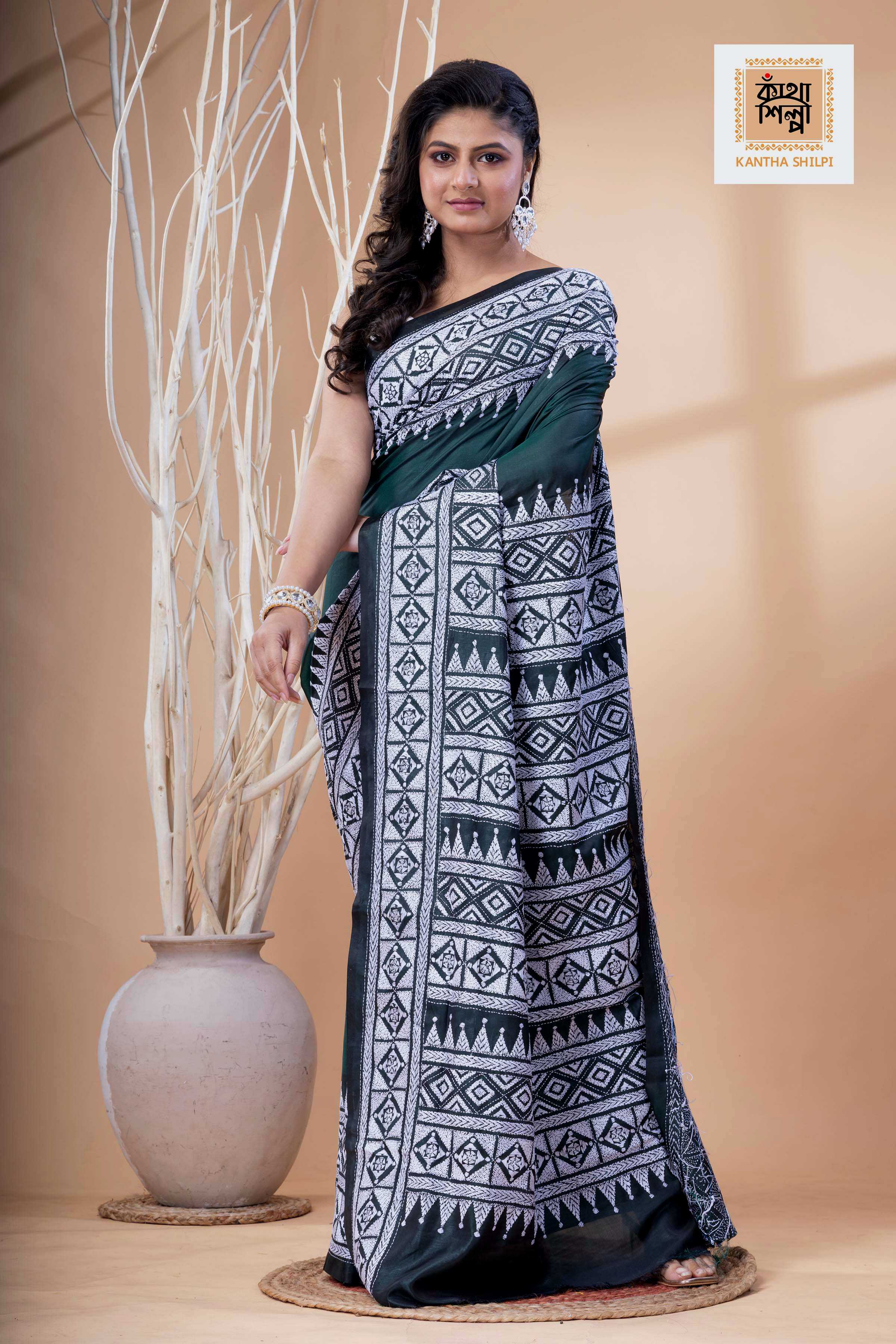 Green Color Bangalore Silk White Color Thread Work Kantha Stitch Saree