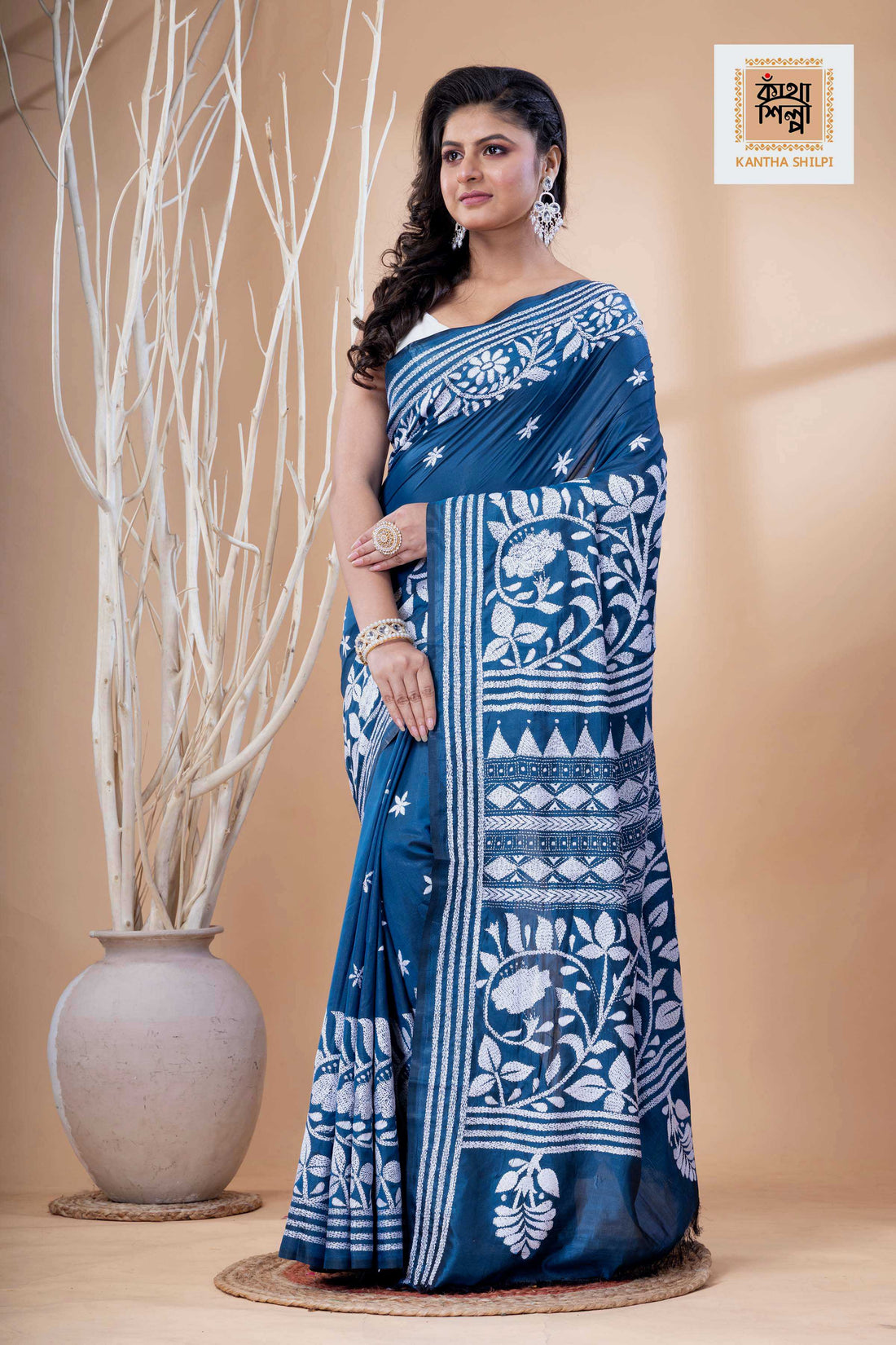 Light Navy Color Bangalore Silk White Color Thread Work Kantha Stitch Saree
