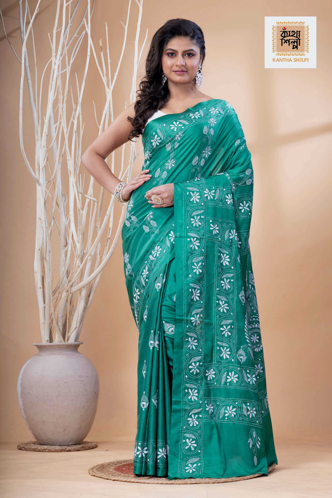 Green Color Bangalore Silk White Color Thread Work Kantha Stitch Saree