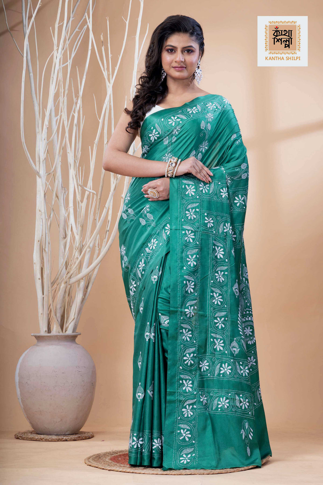 Green Color Bangalore Silk White Color Thread Work Kantha Stitch Saree