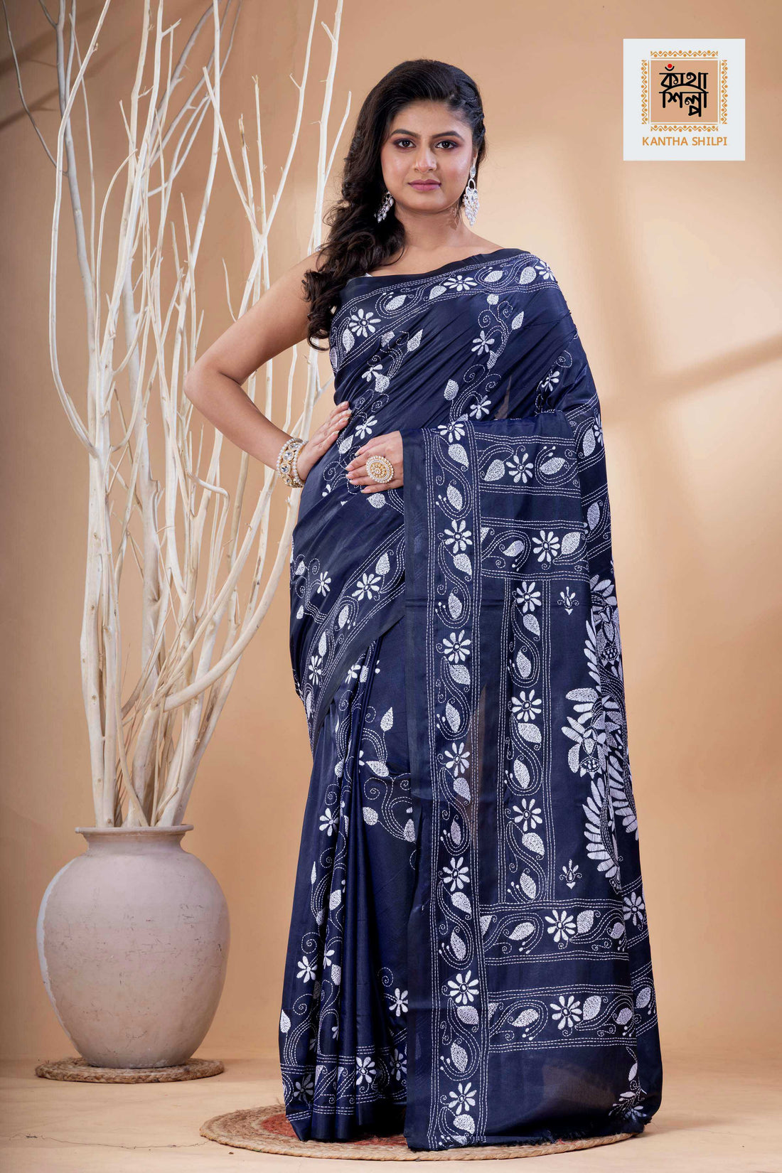 Mid Night Blue Color Bangalore Silk White Color Thread Work Kantha Stitch Saree