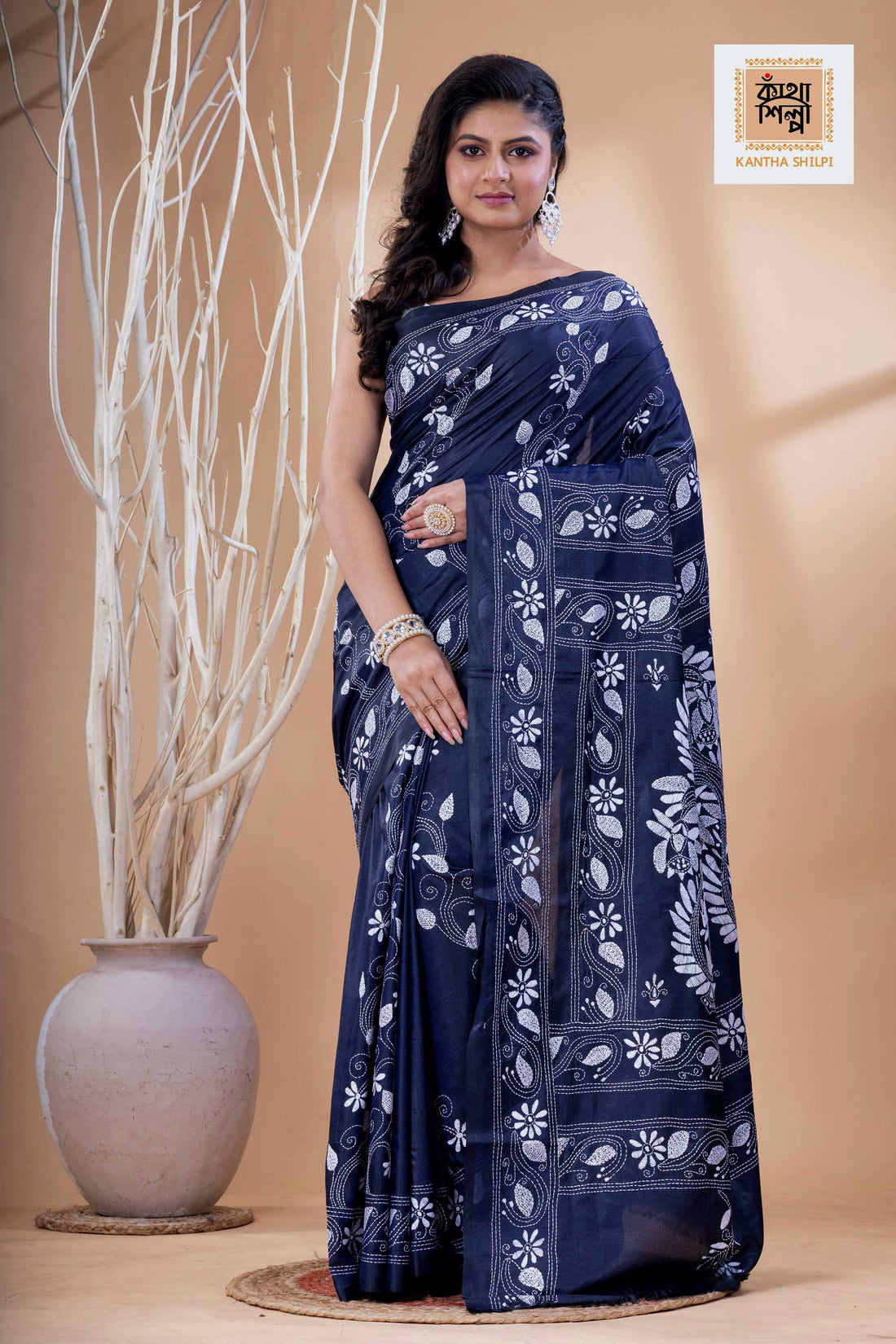 Mid Night Blue Color Bangalore Silk White Color Thread Work Kantha Stitch Saree