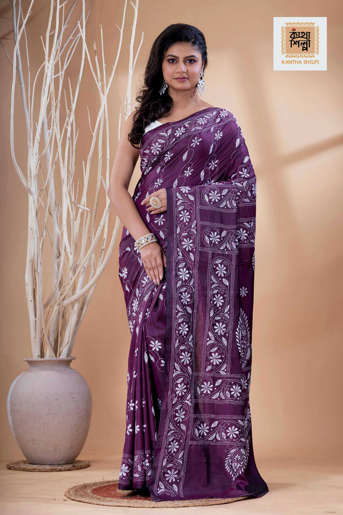 Magenta Color Bangalore Silk White Color Thread Work Kantha Stitch Saree