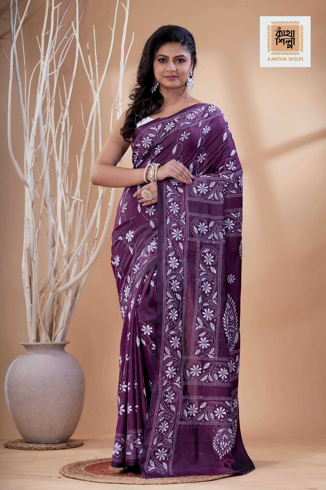 Magenta Color Bangalore Silk White Color Thread Work Kantha Stitch Saree