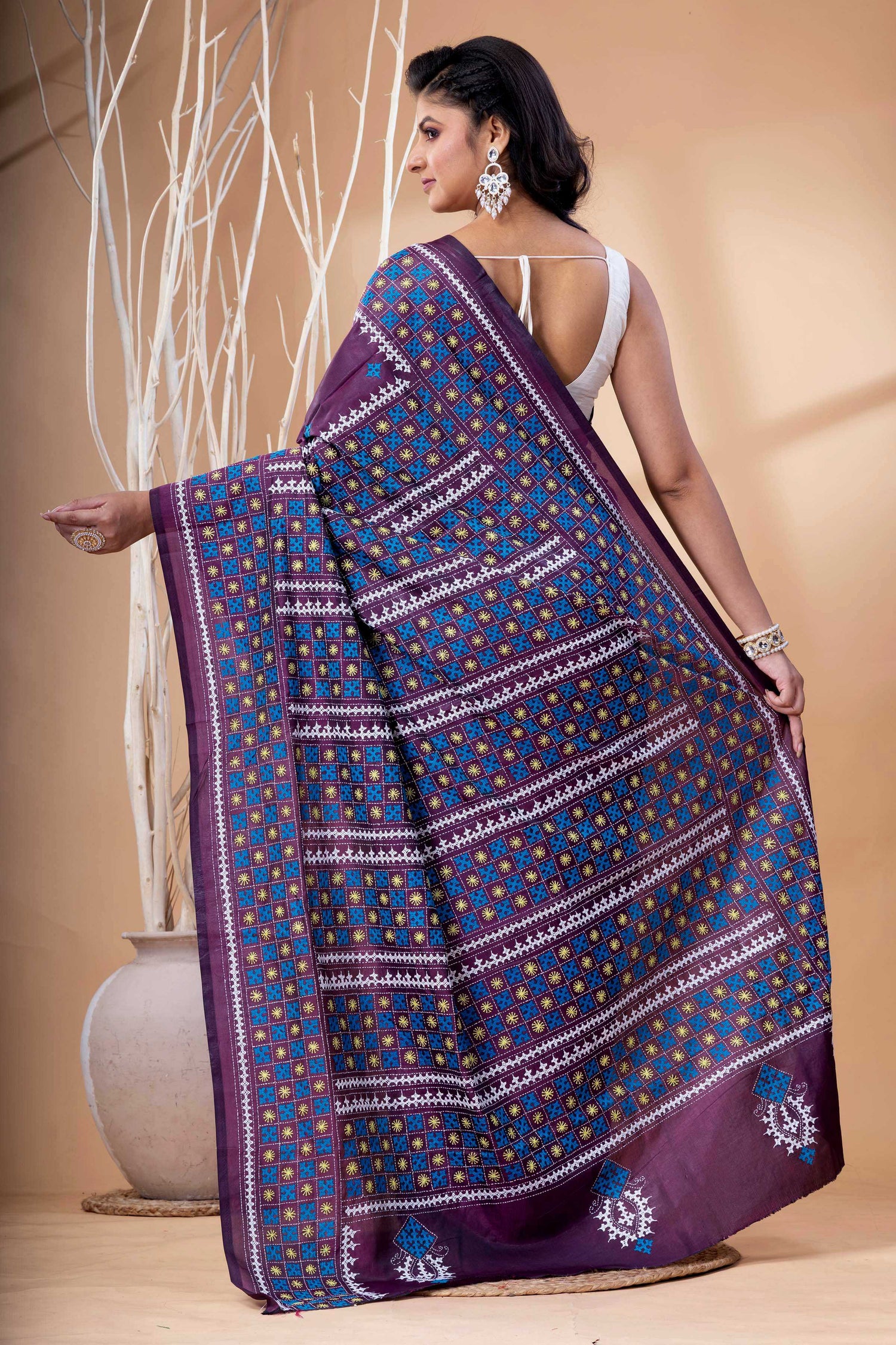 Magenta Bangalore Silk Tri-color Thread Work Gujrati Stitch Saree