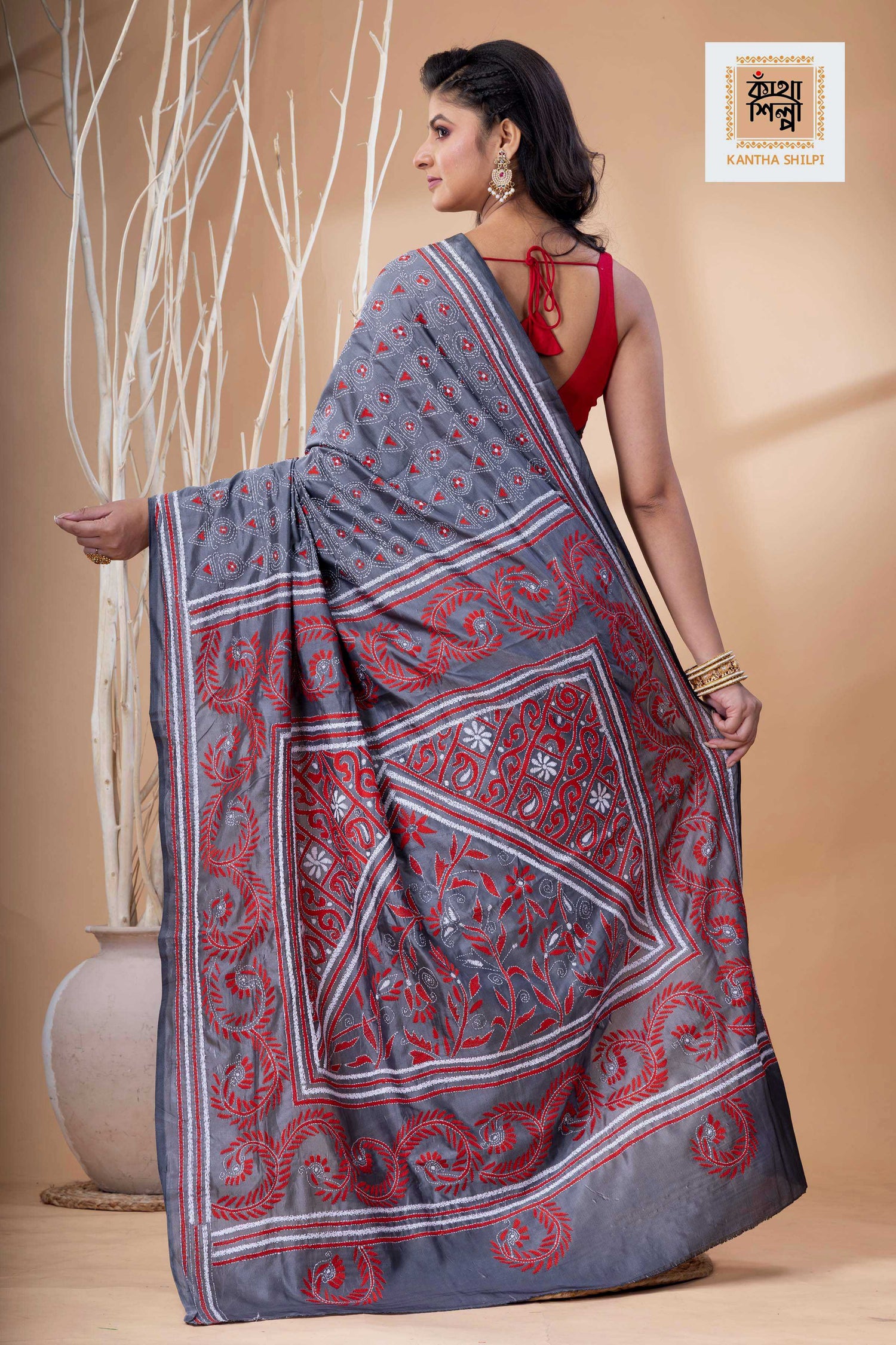 Stil Gray Color Bangalore Silk Red-White Color Thread Work Kantha Stitch Saree