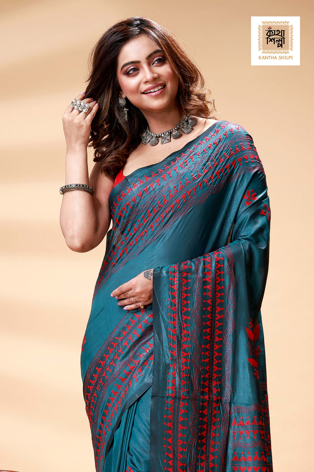 Green Color Bangalore Silk Stil Red Color Thread Work Kantha Stitch Saree