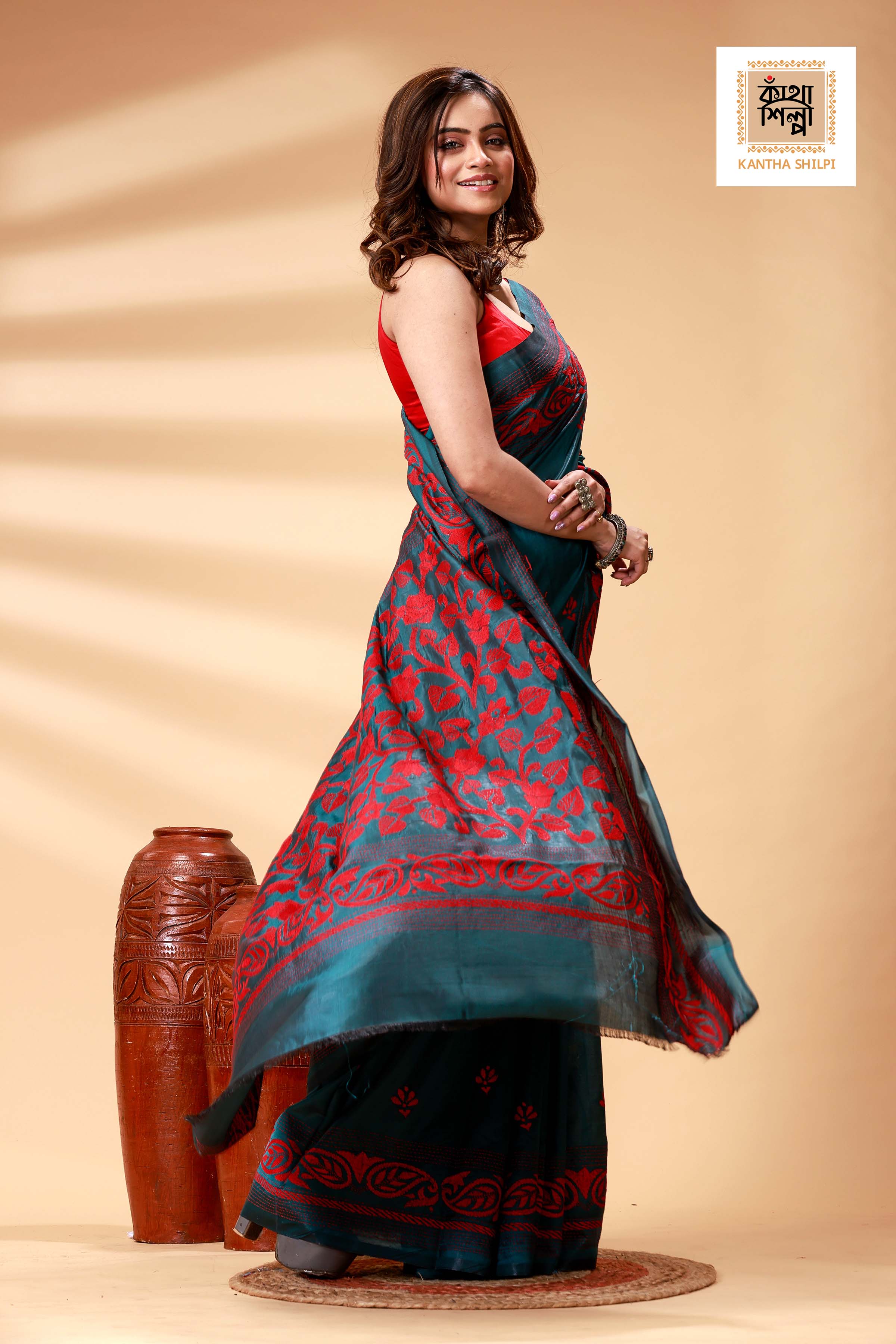 Green Color Bangalore Silk Red Color Thread Work Kantha Stitch Saree