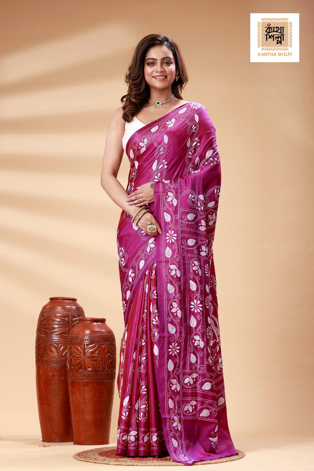 Rani Color Bangalore Silk White color Thread Work Kantha Stitch Saree