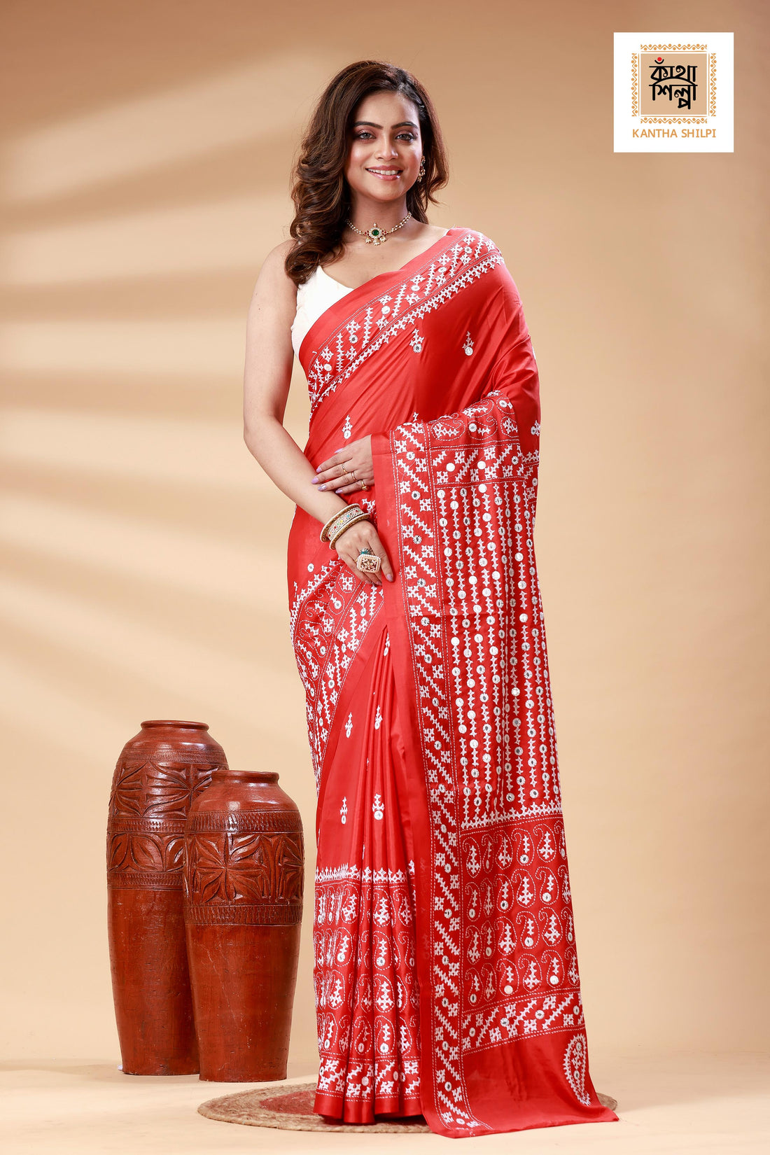 Red Bangalore Silk White color Thread Work Gujrati Stitch Saree