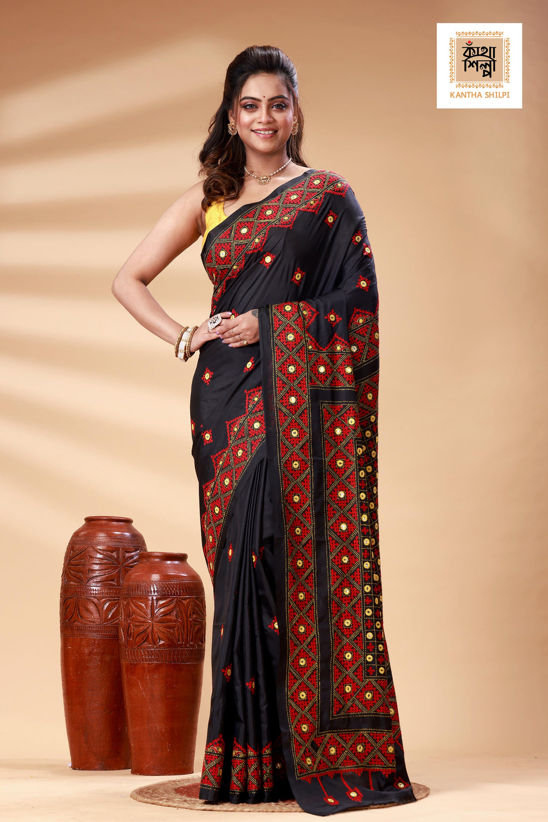 Black Bangalore Silk Red color Thread Work Gujrati Stitch Saree