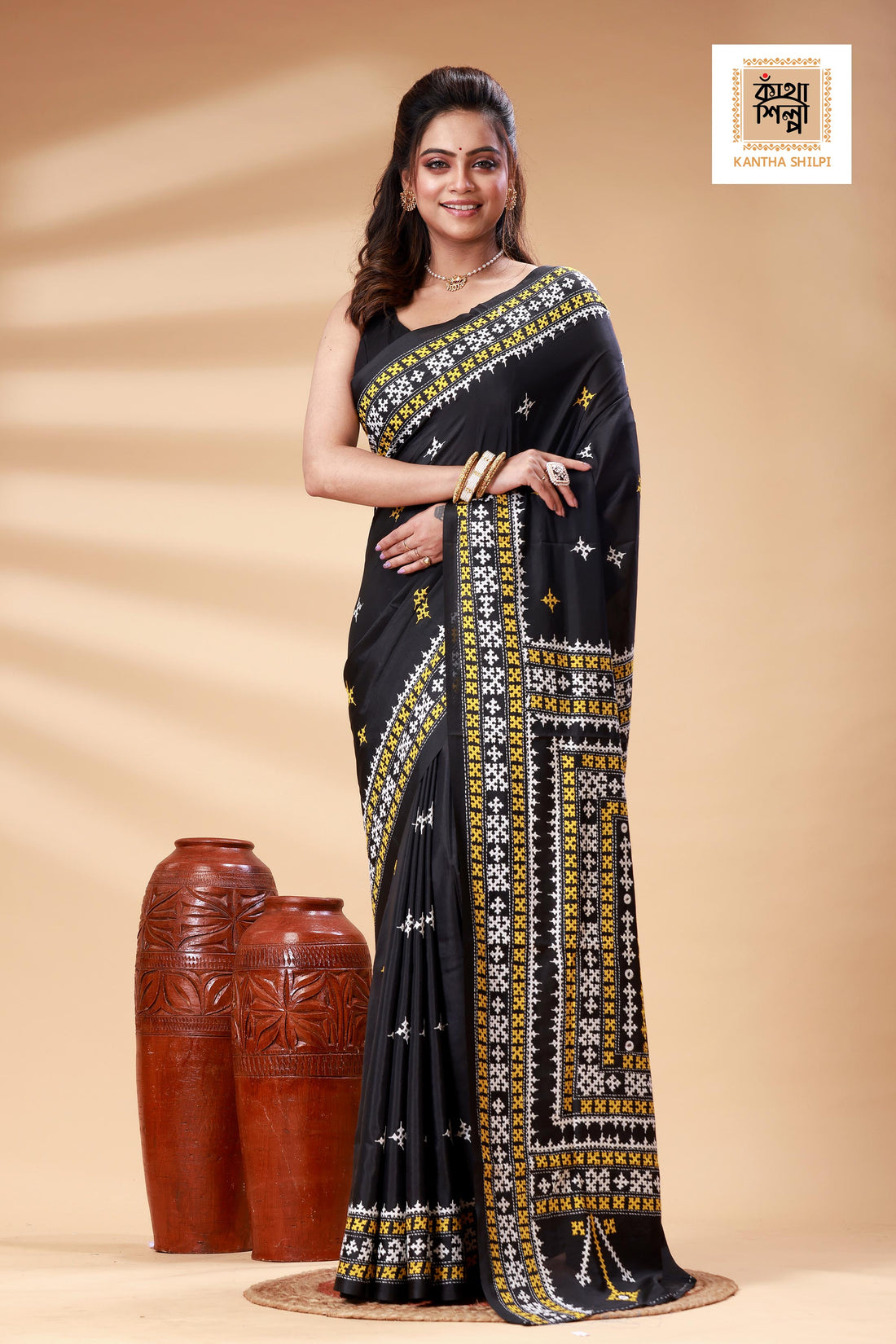 Black Bangalore Silk White-yellow color Thread Work Gujrati Stitch Saree