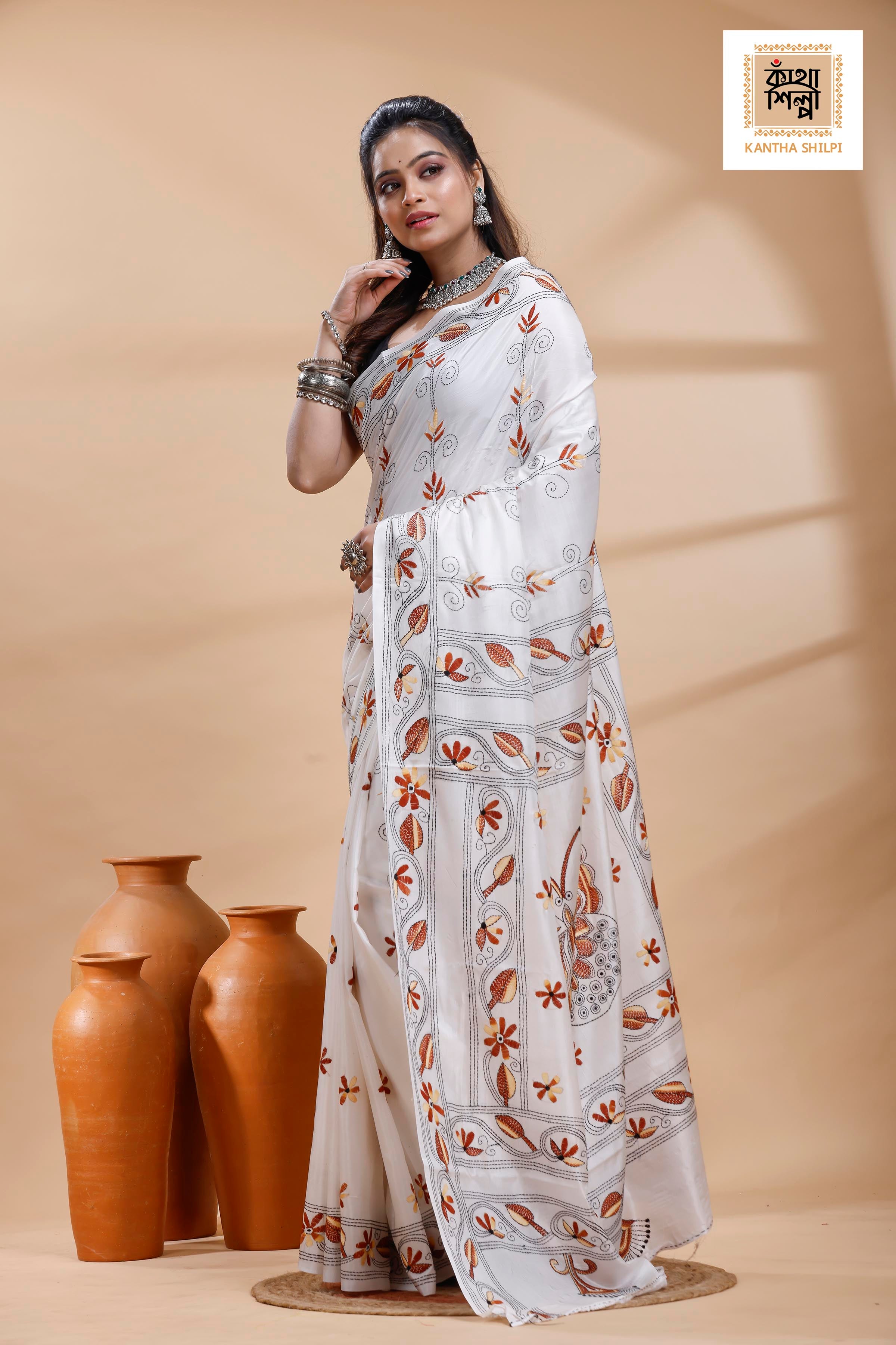 White Color Bangalore Silk Dual Color Thread Work Kantha Stitch Saree