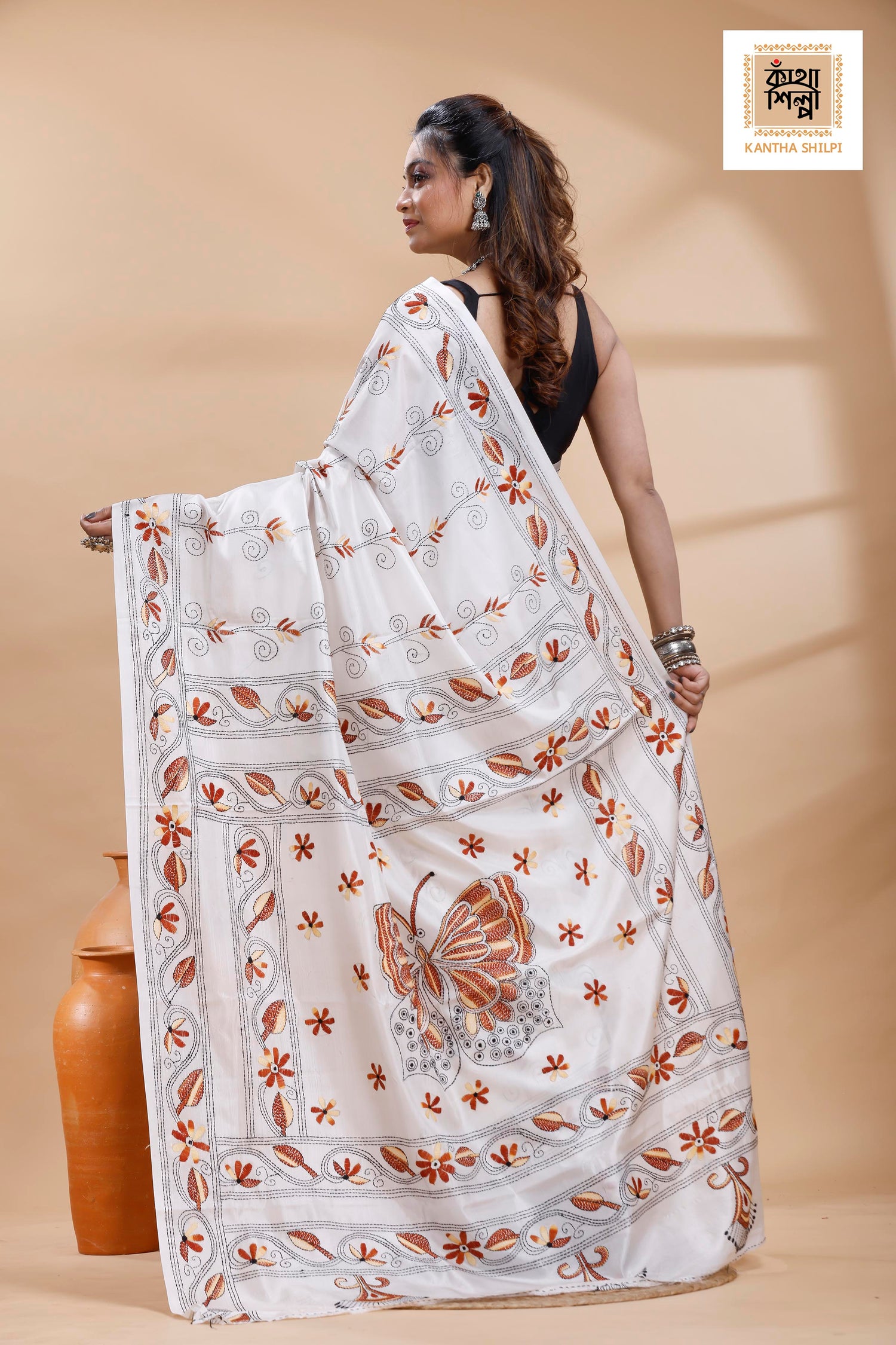 White Color Bangalore Silk Dual Color Thread Work Kantha Stitch Saree