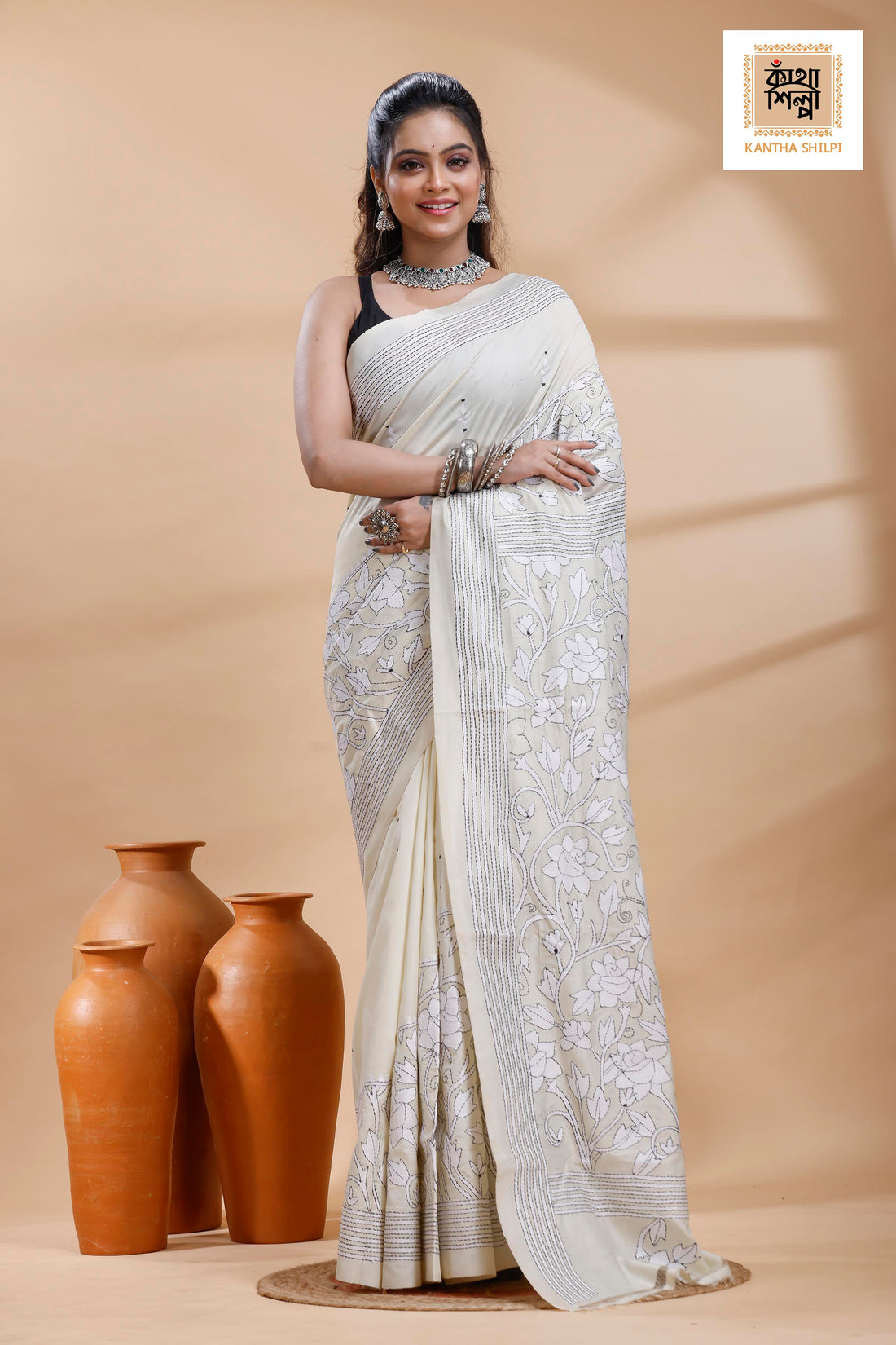 Tussar Black-White Color Thread Work Flower Motif Kantha Stitch Saree