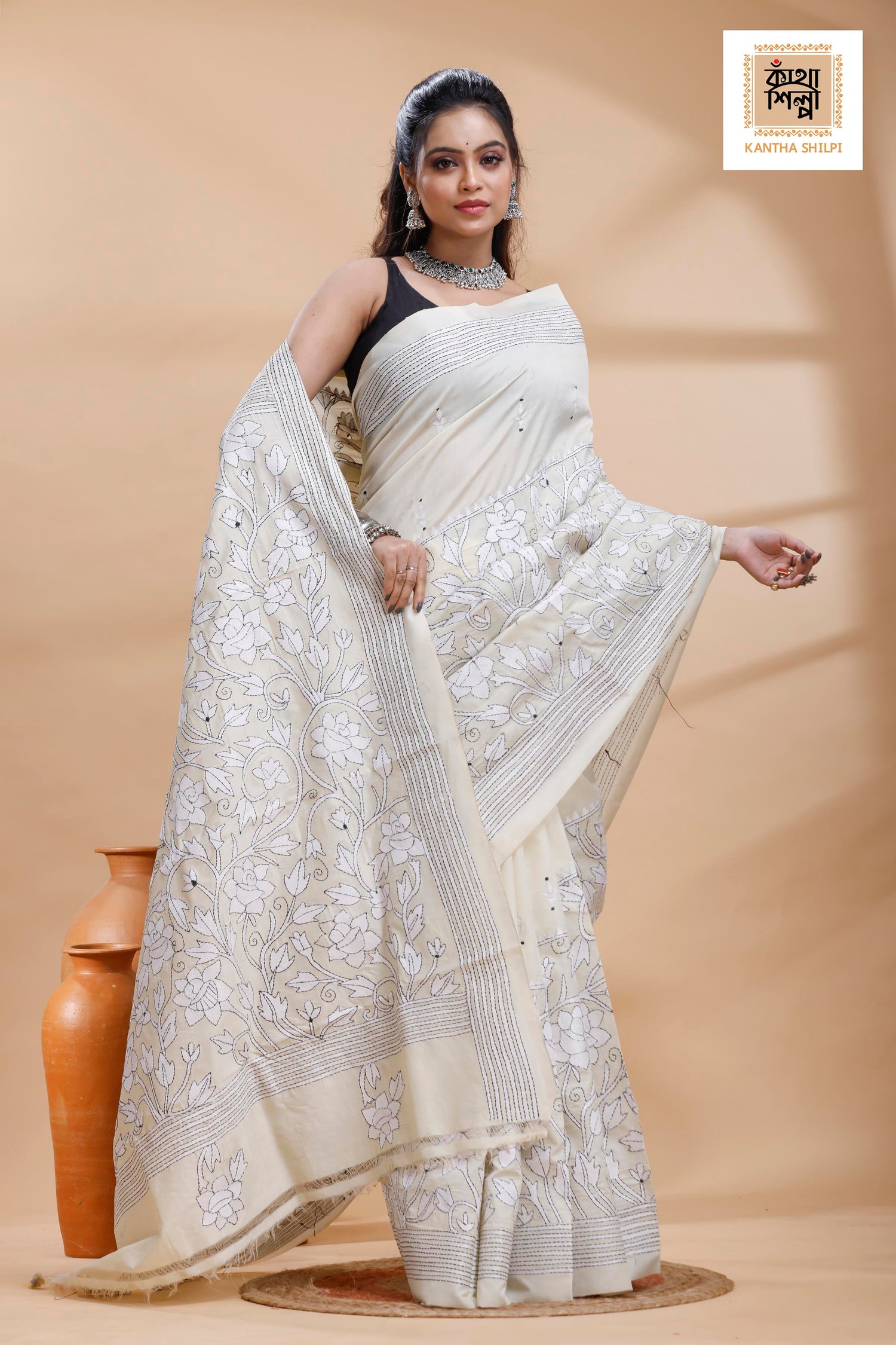 Tussar Black-White Color Thread Work Flower Motif Kantha Stitch Saree