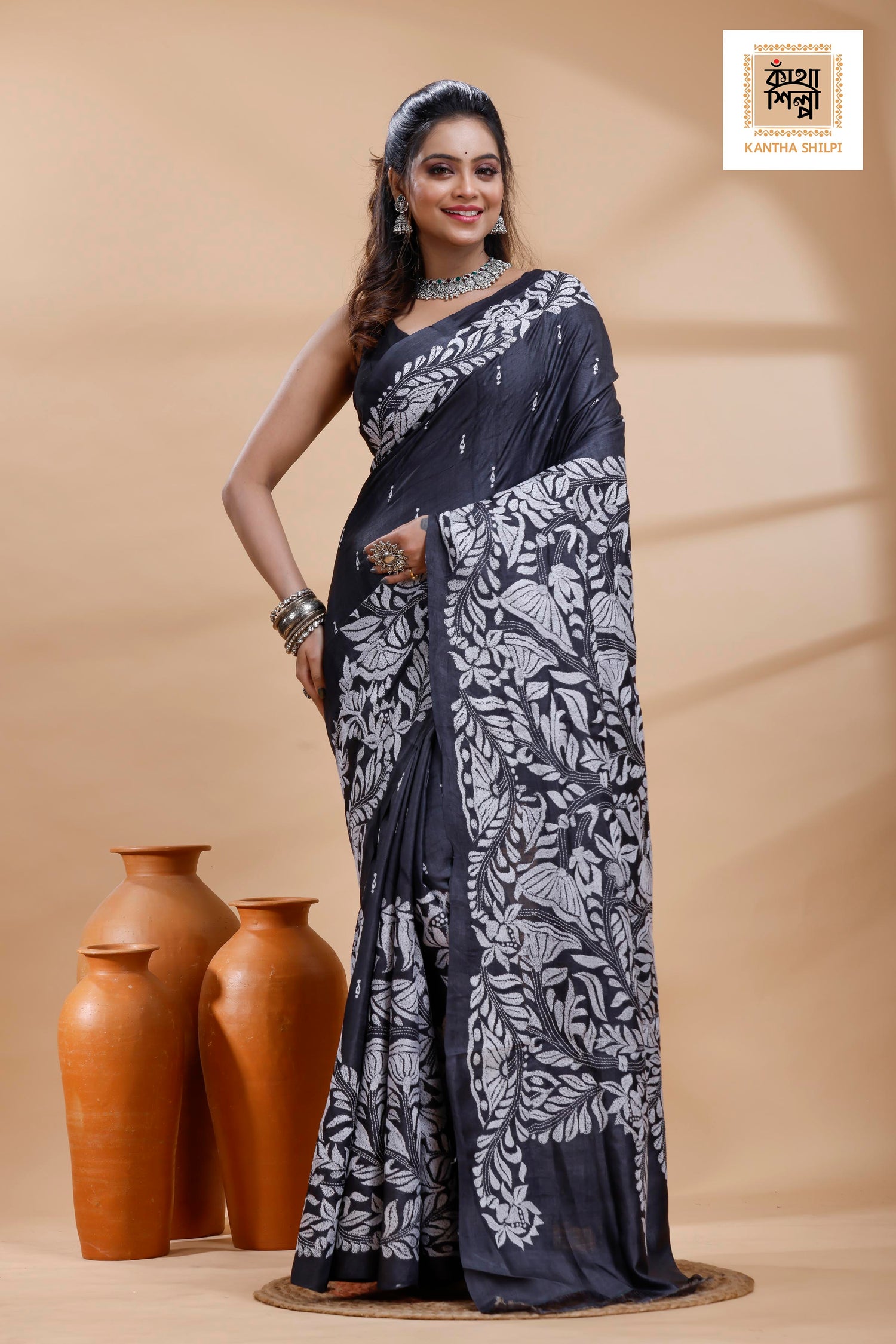 Pure Gachi Black Dye Tussar White Color Thread Work Lotus Motif Kantha Stitch Saree